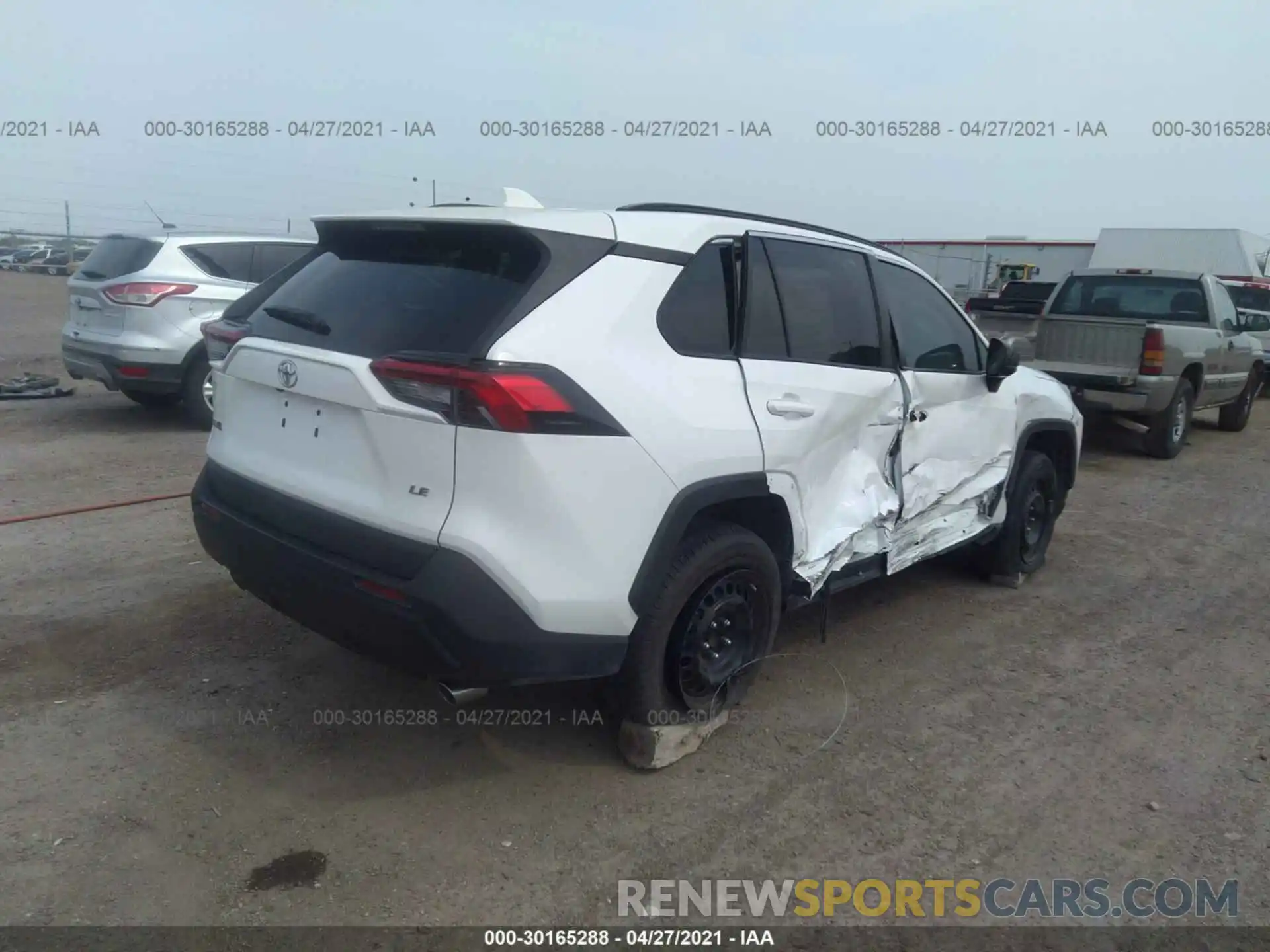 4 Photograph of a damaged car 2T3H1RFVXKW001887 TOYOTA RAV4 2019