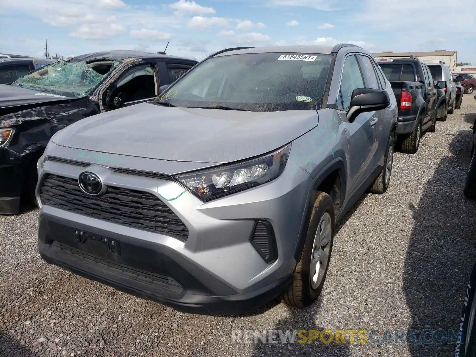 2 Photograph of a damaged car 2T3H1RFVXKW007091 TOYOTA RAV4 2019