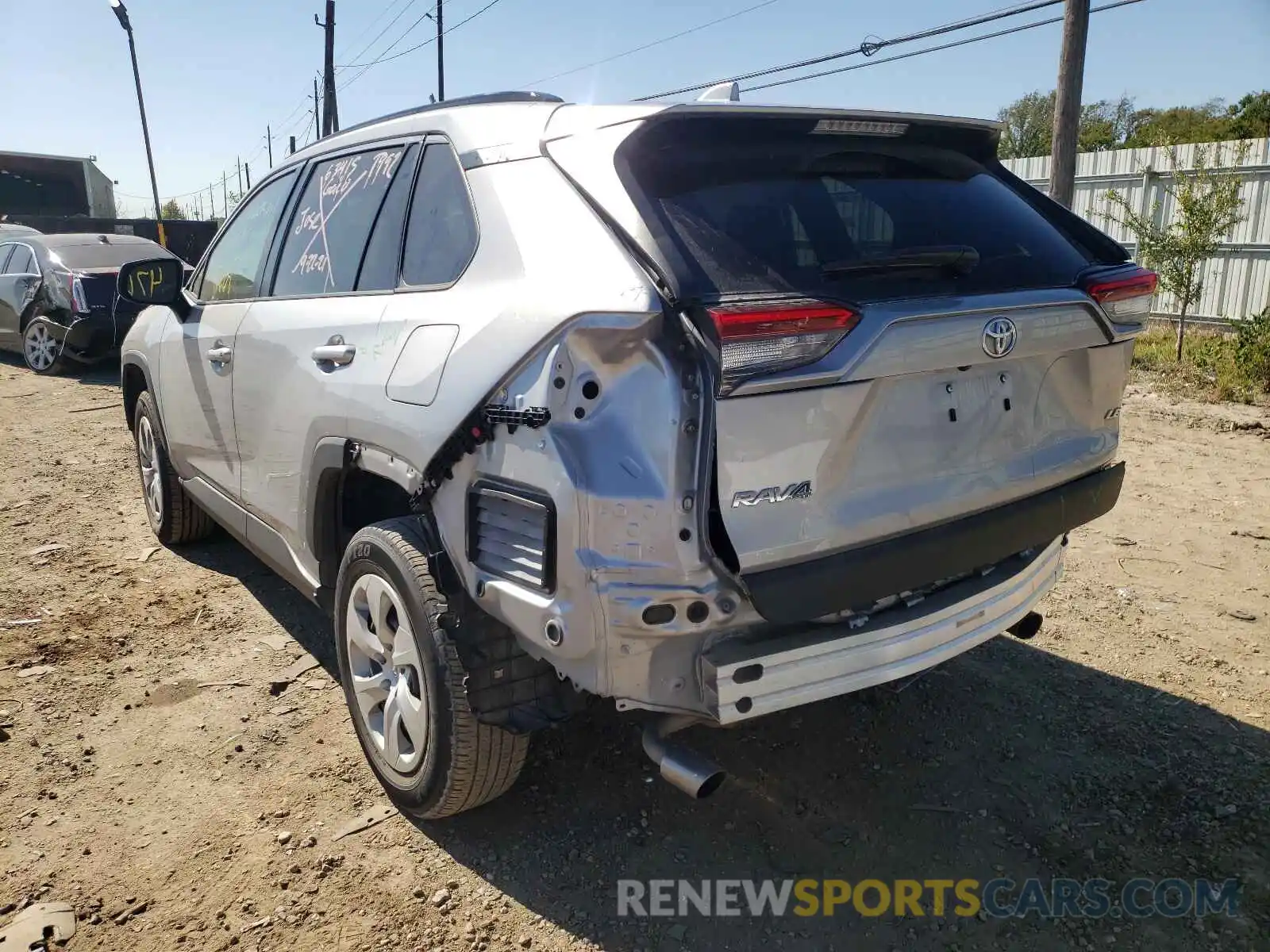 3 Photograph of a damaged car 2T3H1RFVXKW007091 TOYOTA RAV4 2019