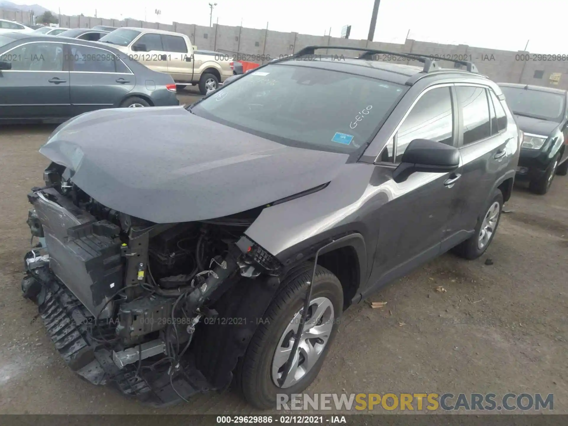 2 Photograph of a damaged car 2T3H1RFVXKW010623 TOYOTA RAV4 2019