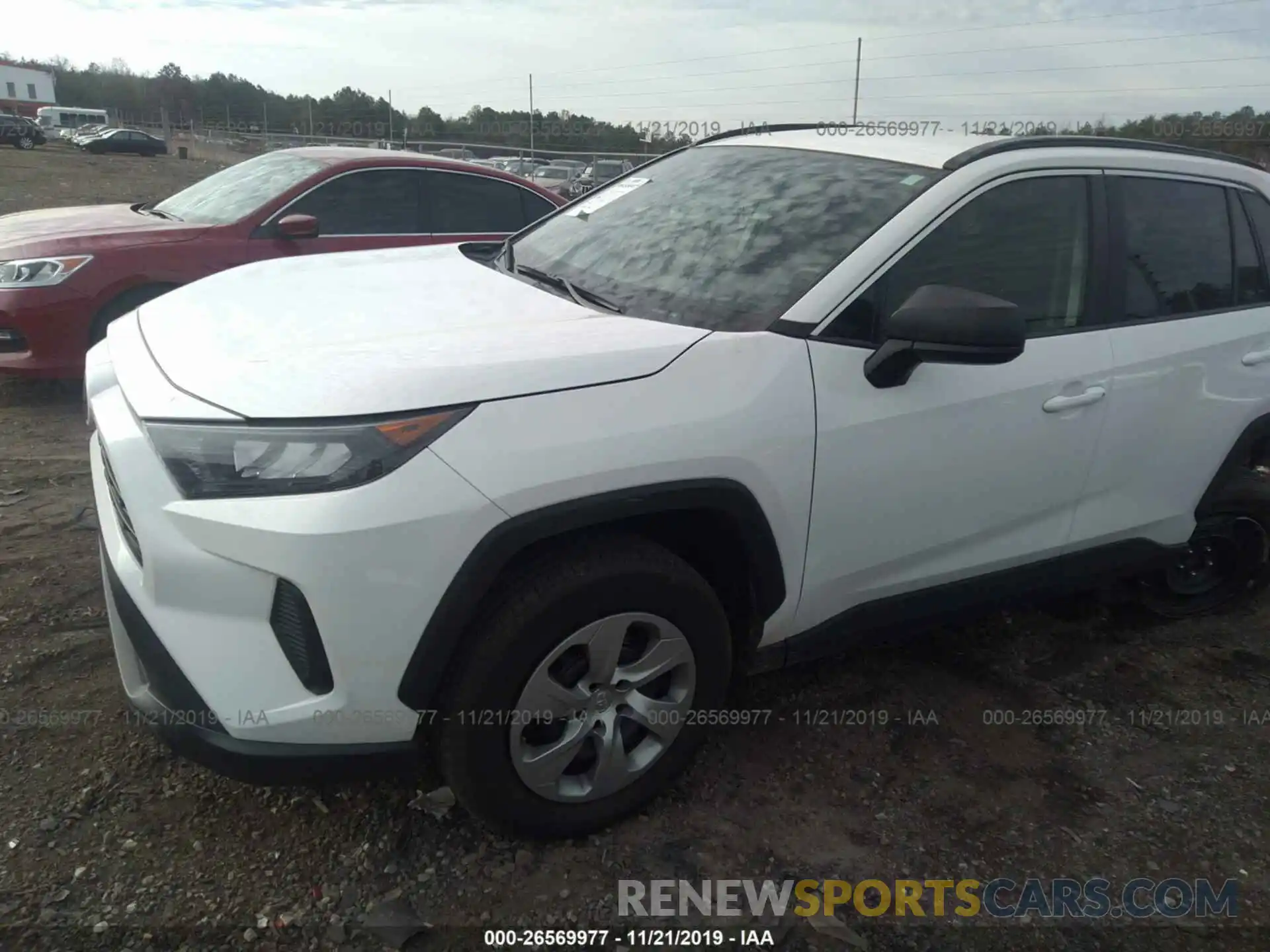 2 Photograph of a damaged car 2T3H1RFVXKW036218 TOYOTA RAV4 2019