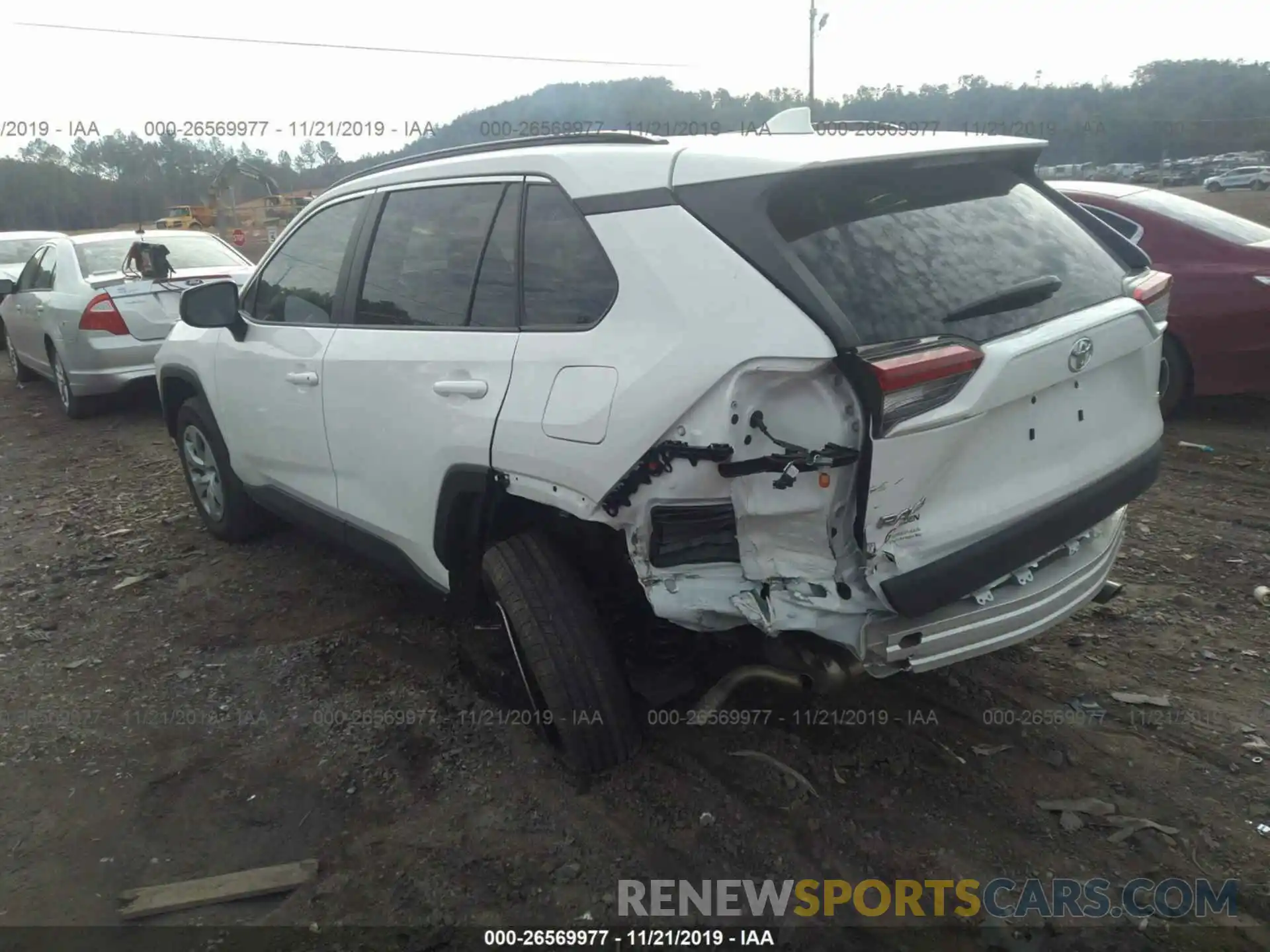 3 Photograph of a damaged car 2T3H1RFVXKW036218 TOYOTA RAV4 2019