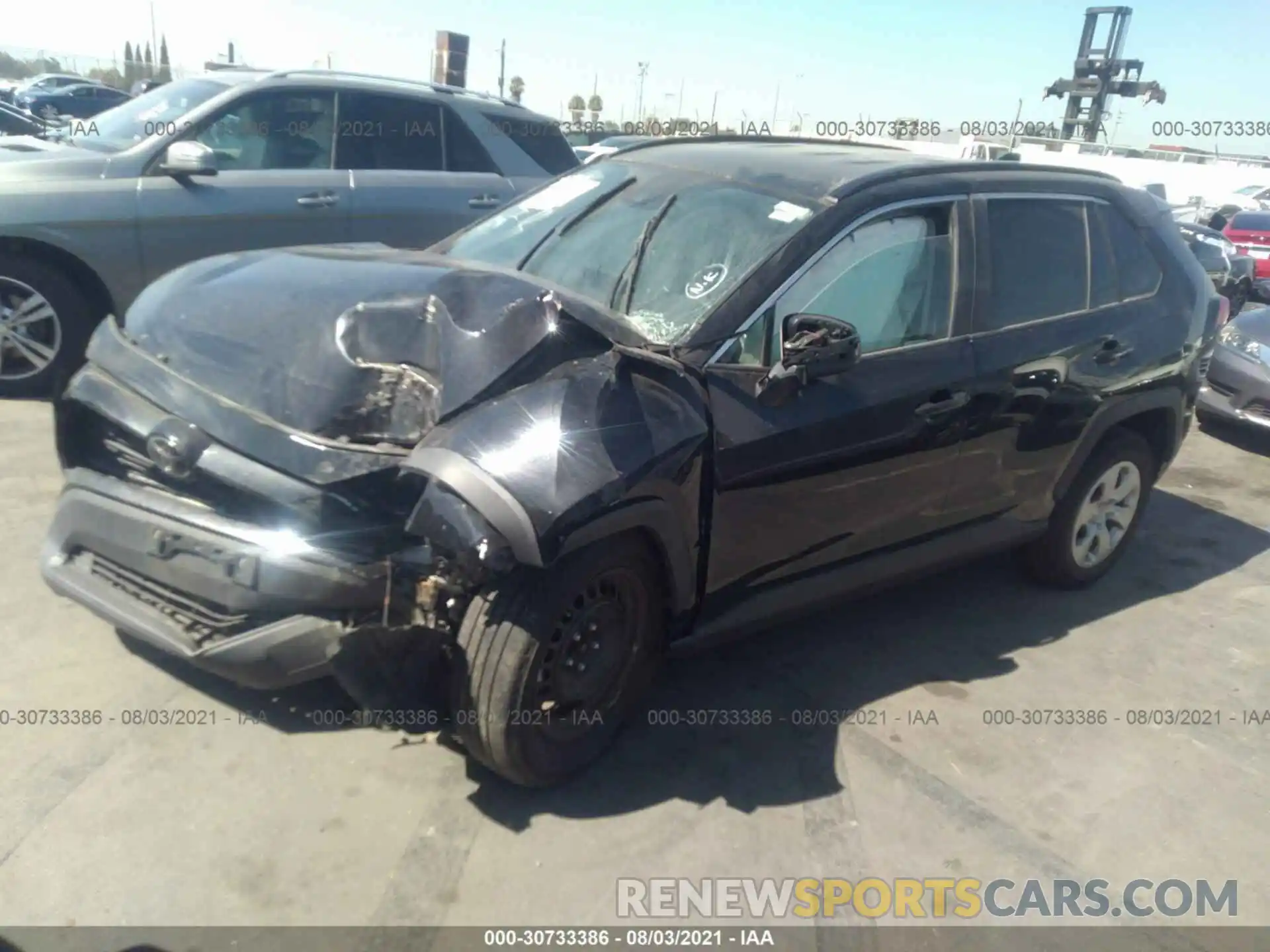 2 Photograph of a damaged car 2T3H1RFVXKW041564 TOYOTA RAV4 2019