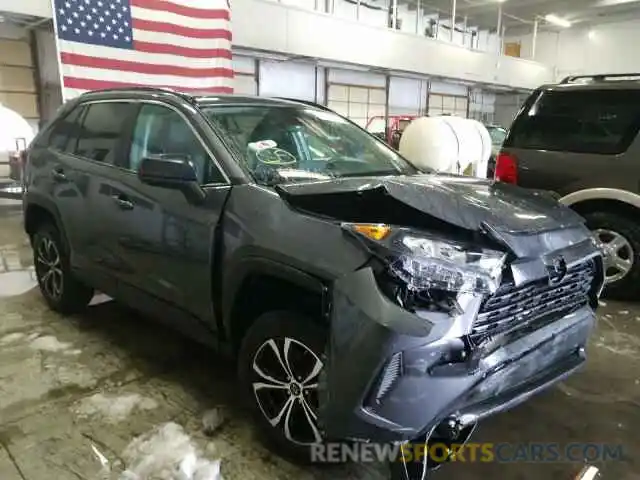 1 Photograph of a damaged car 2T3H1RFVXKW043587 TOYOTA RAV4 2019