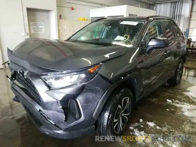 2 Photograph of a damaged car 2T3H1RFVXKW043587 TOYOTA RAV4 2019