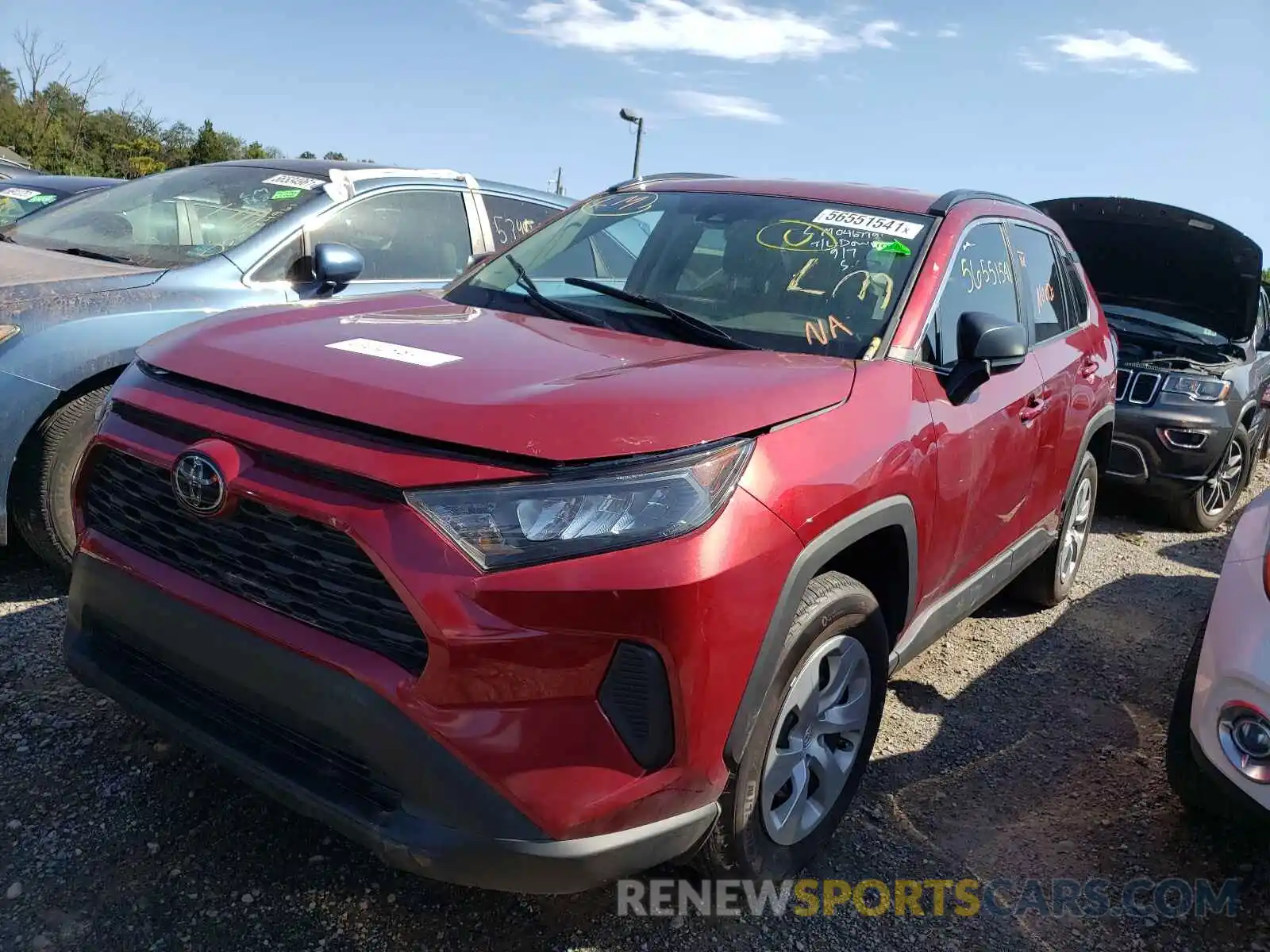 2 Photograph of a damaged car 2T3H1RFVXKW049843 TOYOTA RAV4 2019