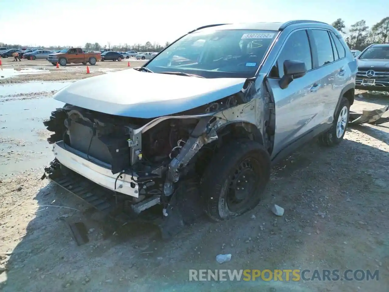 2 Photograph of a damaged car 2T3H1RFVXKW057313 TOYOTA RAV4 2019