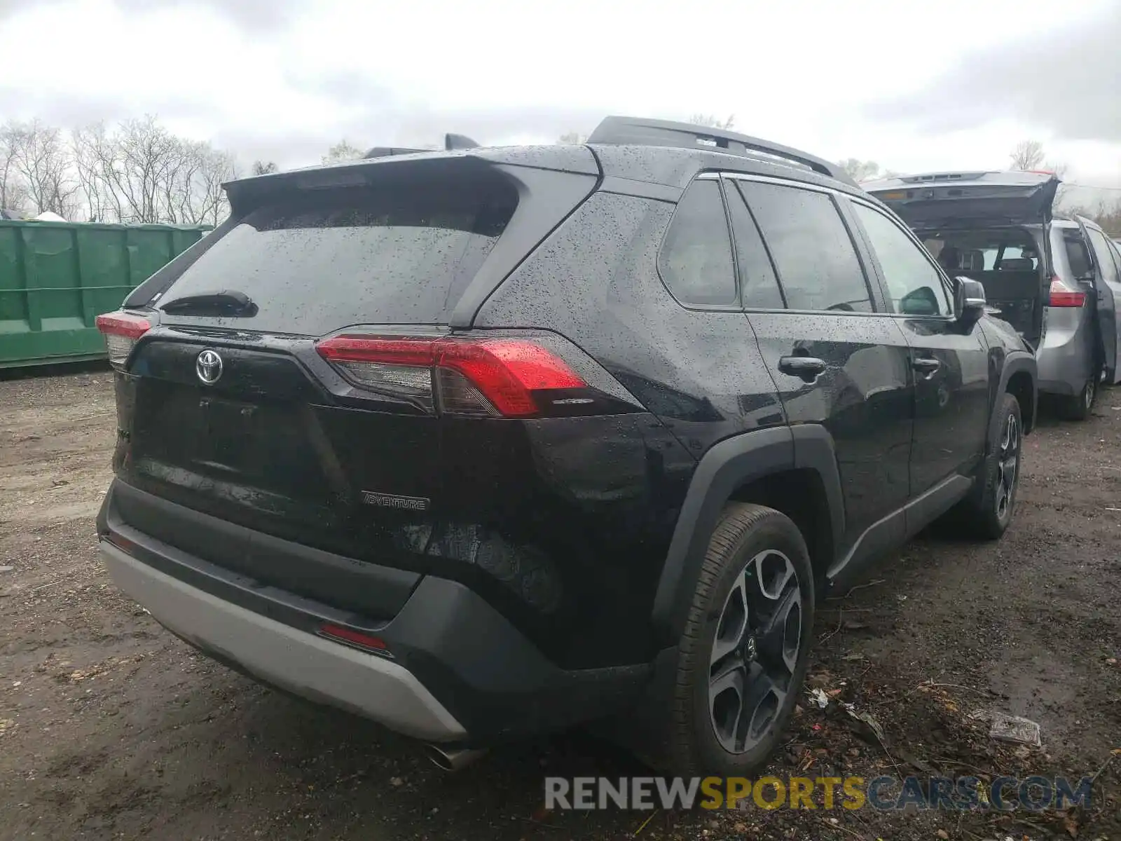 4 Photograph of a damaged car 2T3J1RFV0KC001190 TOYOTA RAV4 2019