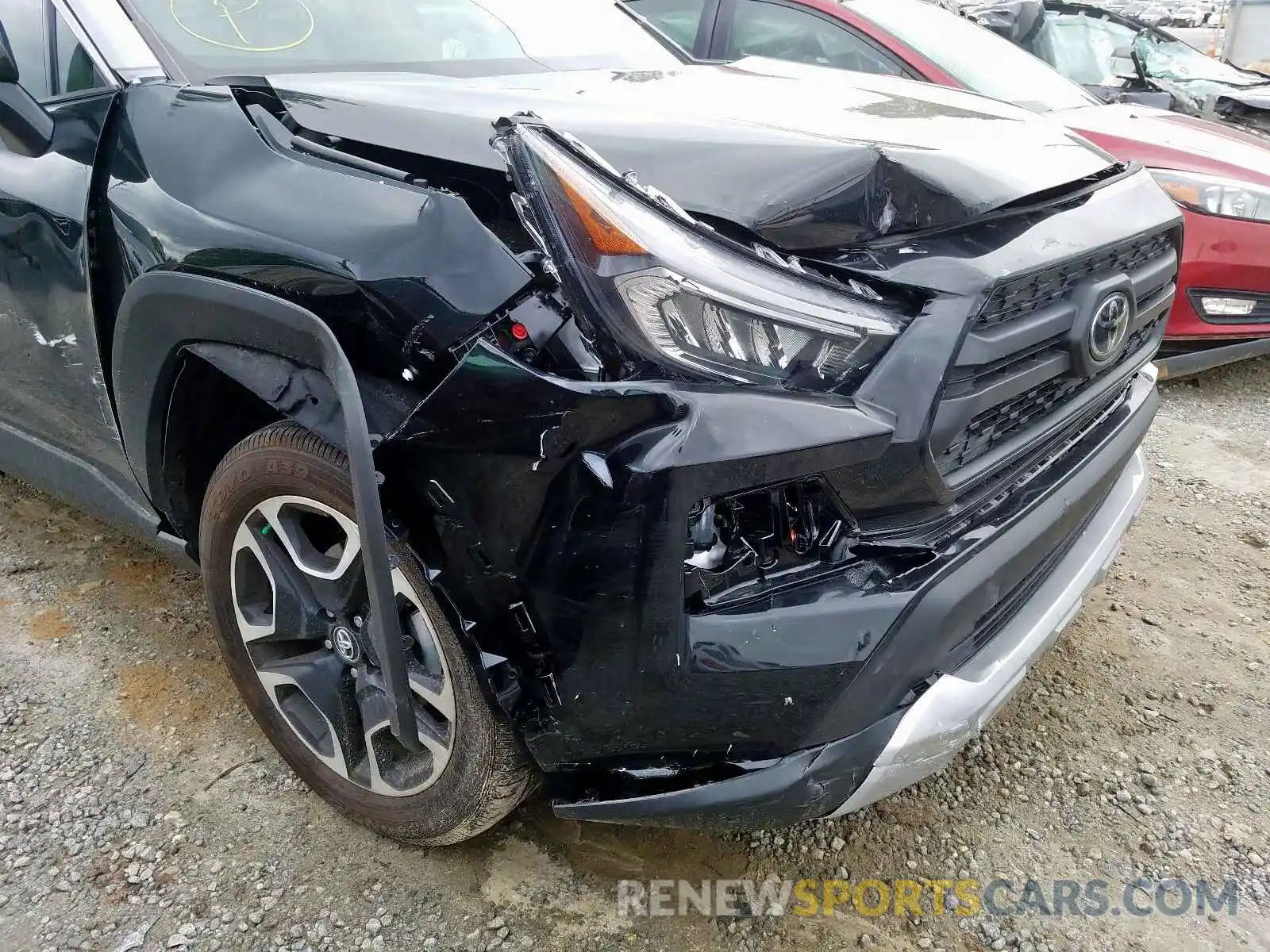 9 Photograph of a damaged car 2T3J1RFV0KC060224 TOYOTA RAV4 2019