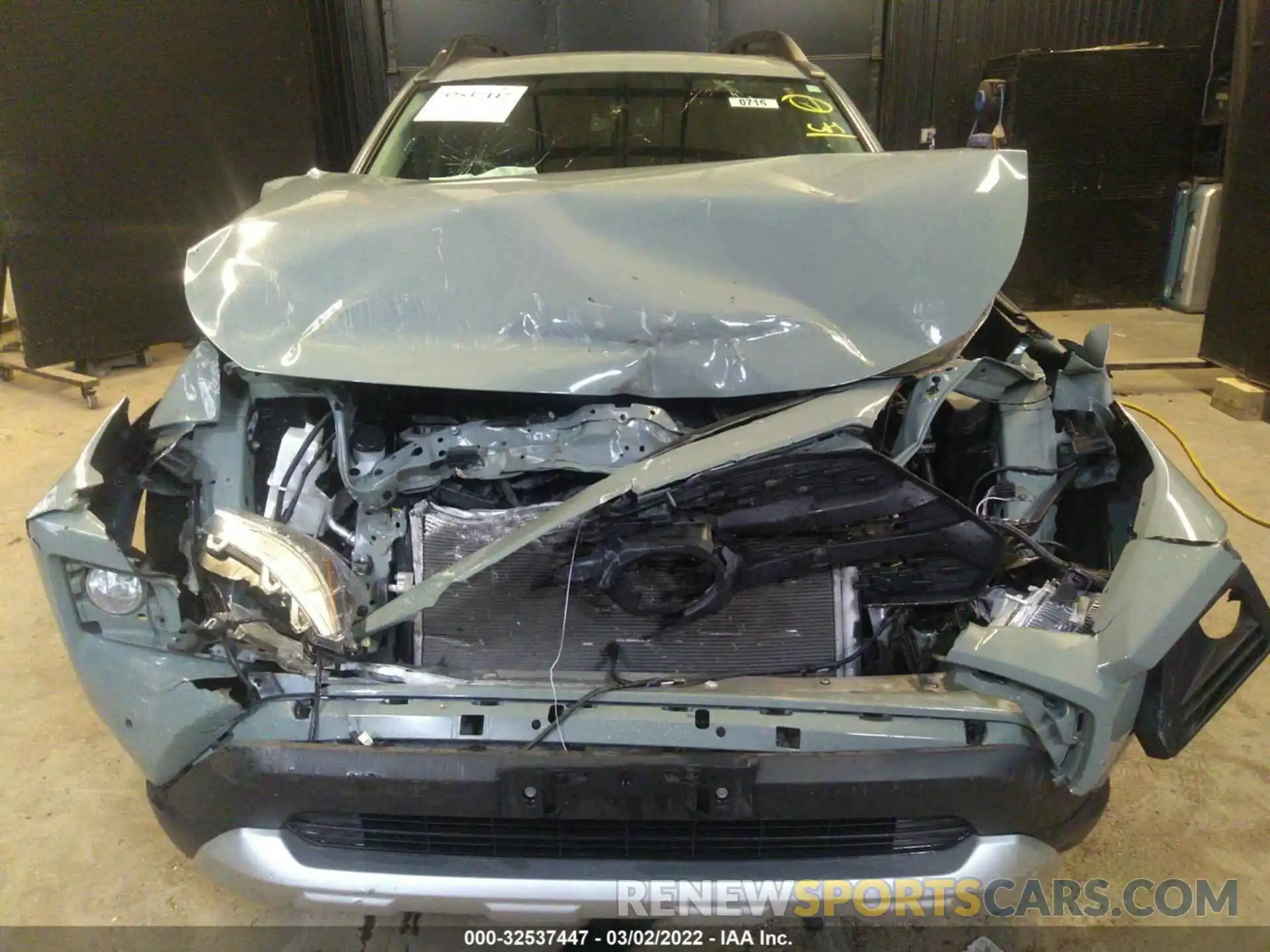 6 Photograph of a damaged car 2T3J1RFV0KW007201 TOYOTA RAV4 2019