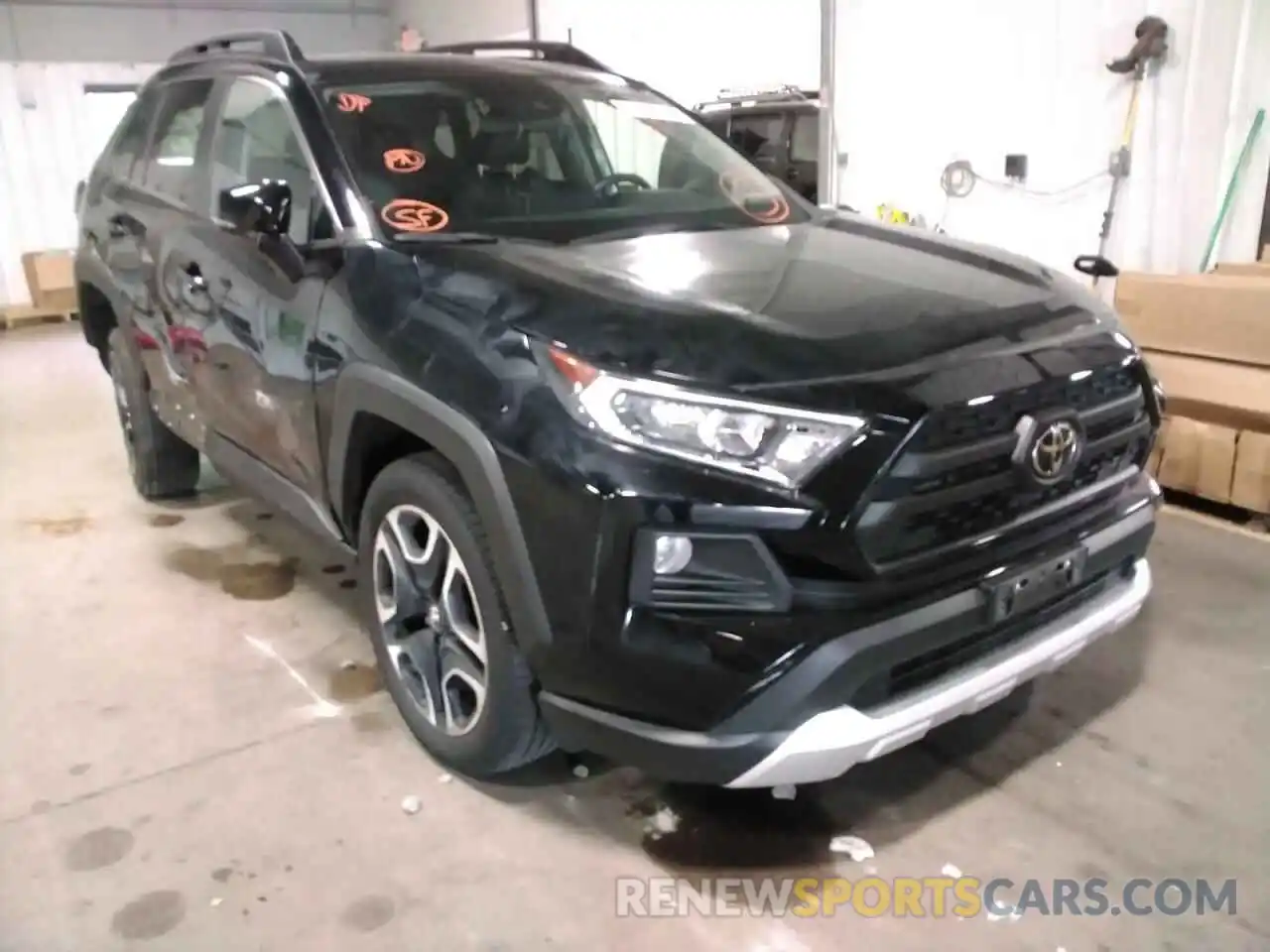 1 Photograph of a damaged car 2T3J1RFV0KW007280 TOYOTA RAV4 2019