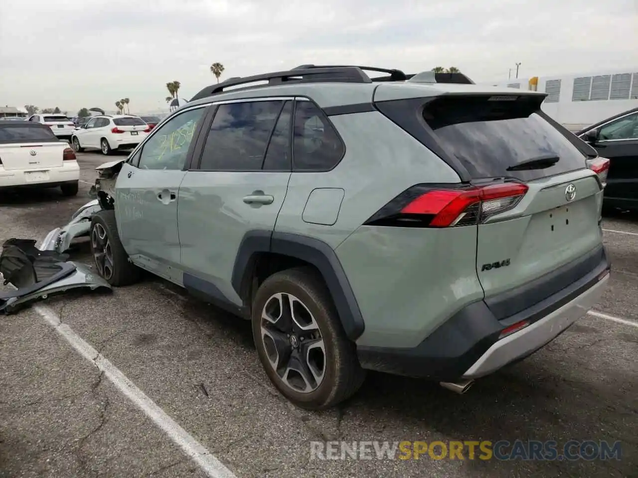 3 Photograph of a damaged car 2T3J1RFV0KW007781 TOYOTA RAV4 2019