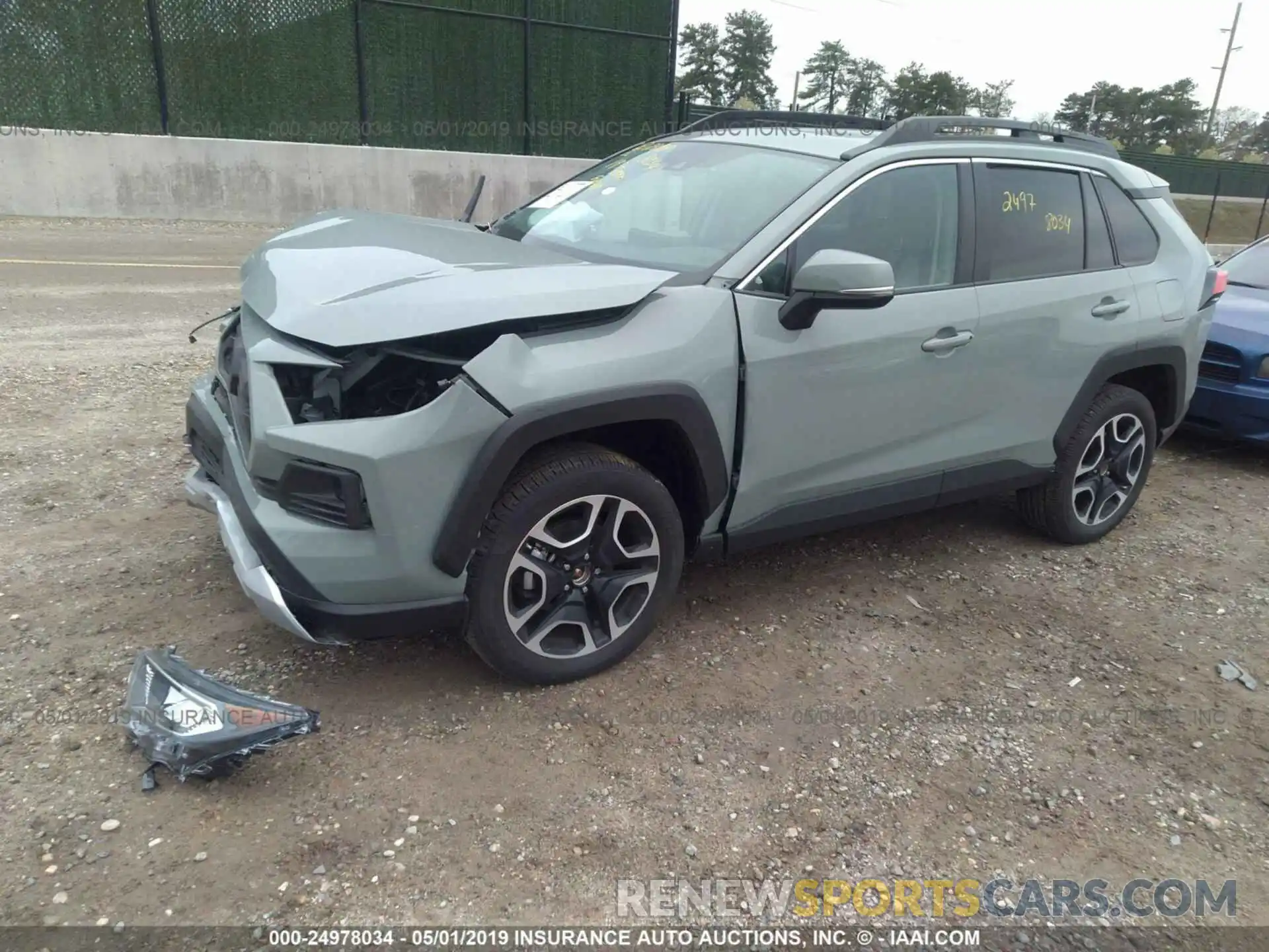 2 Фотография поврежденного автомобиля 2T3J1RFV0KW021440 TOYOTA RAV4 2019