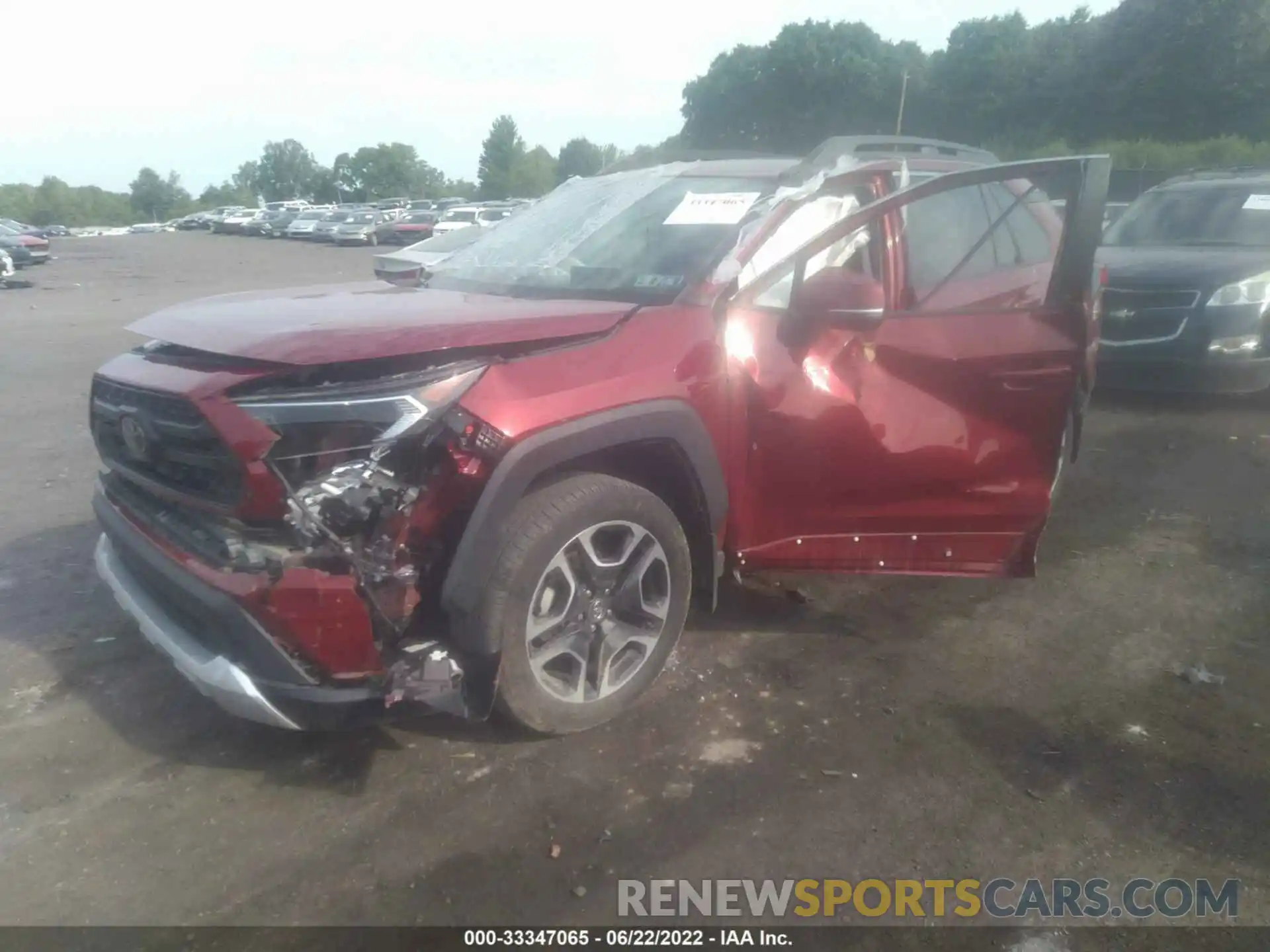 2 Photograph of a damaged car 2T3J1RFV0KW035001 TOYOTA RAV4 2019