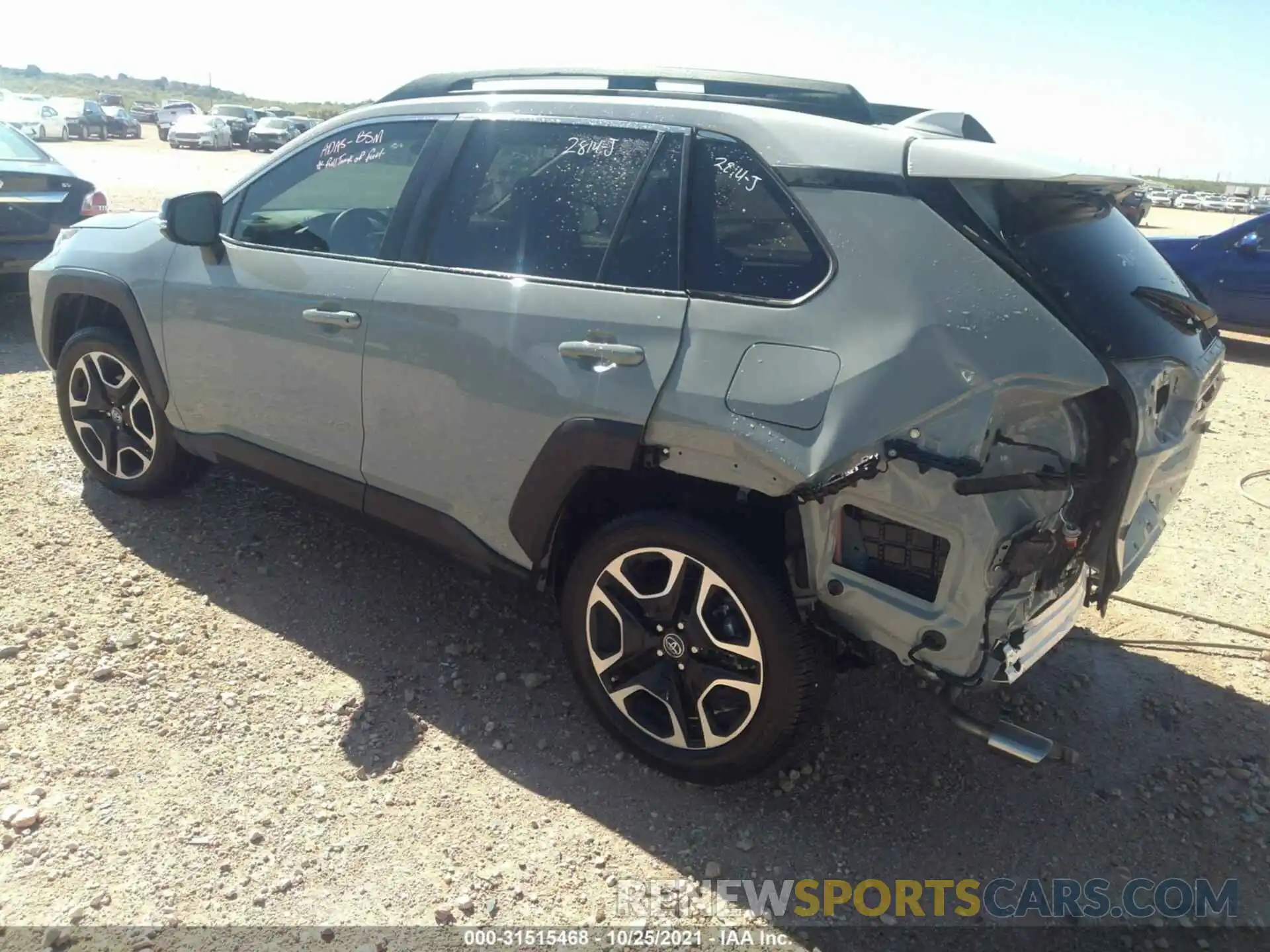 3 Photograph of a damaged car 2T3J1RFV0KW039873 TOYOTA RAV4 2019