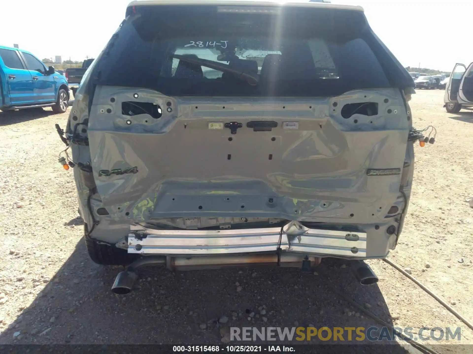 6 Photograph of a damaged car 2T3J1RFV0KW039873 TOYOTA RAV4 2019