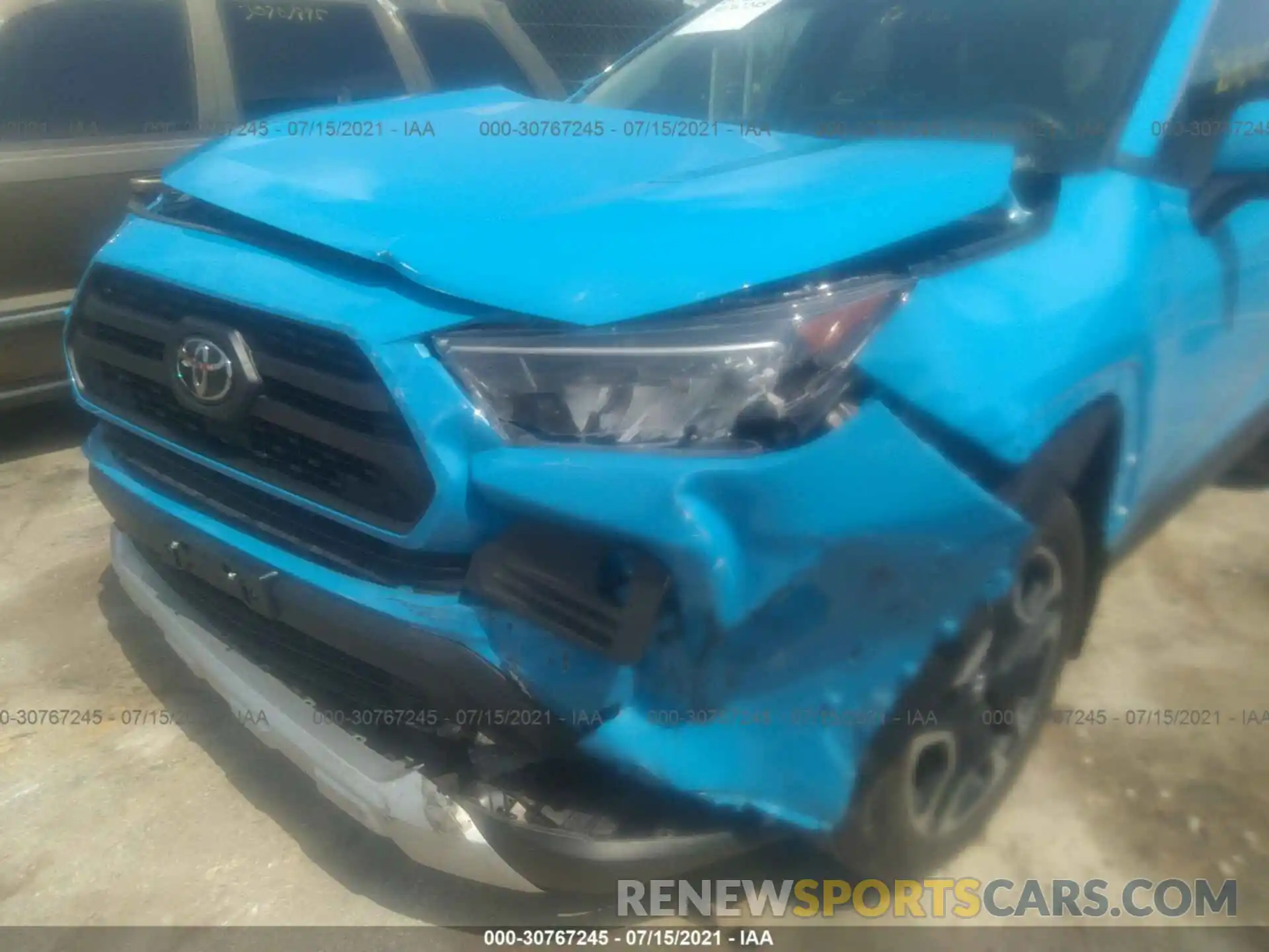 6 Photograph of a damaged car 2T3J1RFV0KW040747 TOYOTA RAV4 2019