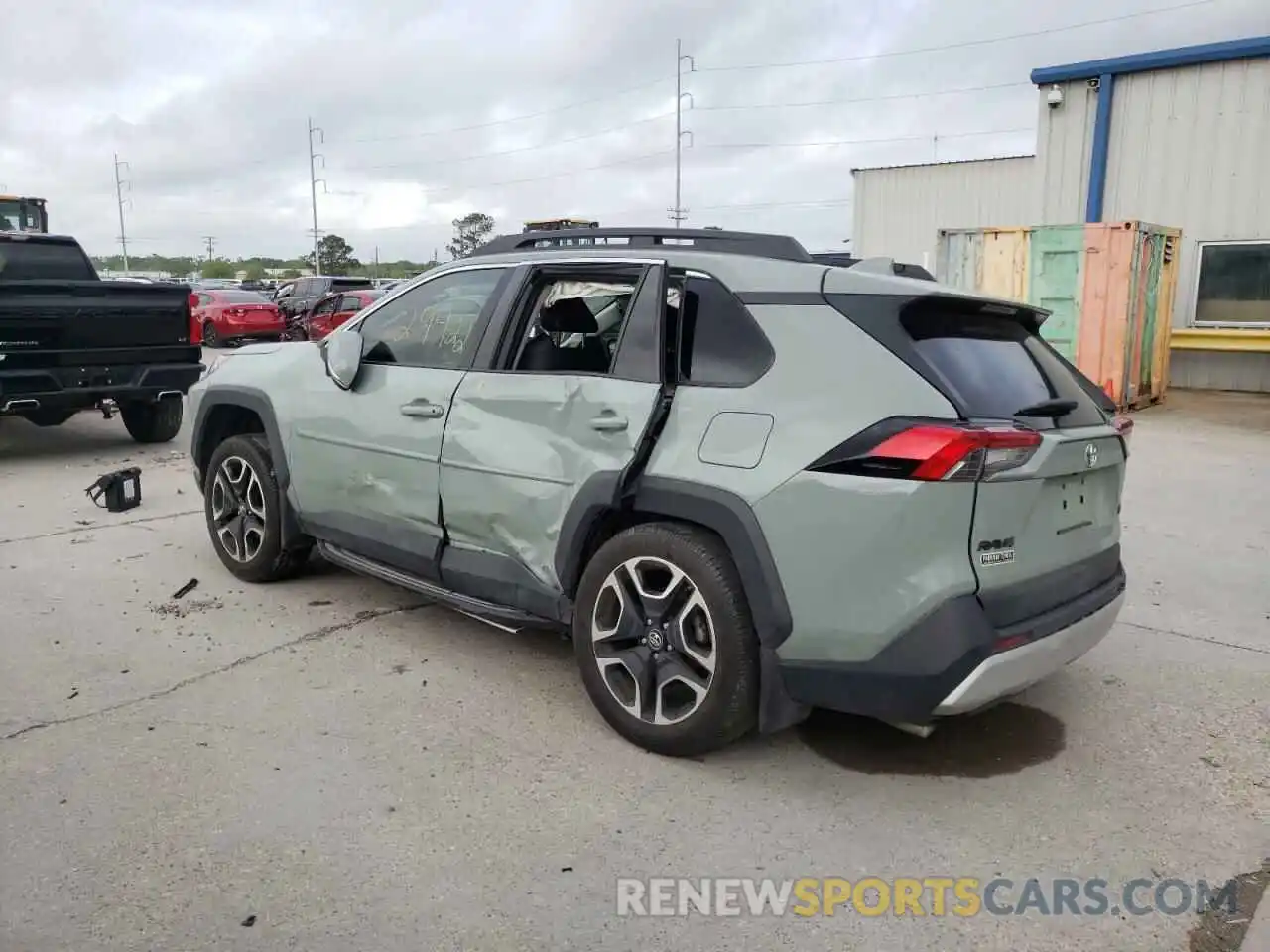 9 Photograph of a damaged car 2T3J1RFV0KW044619 TOYOTA RAV4 2019