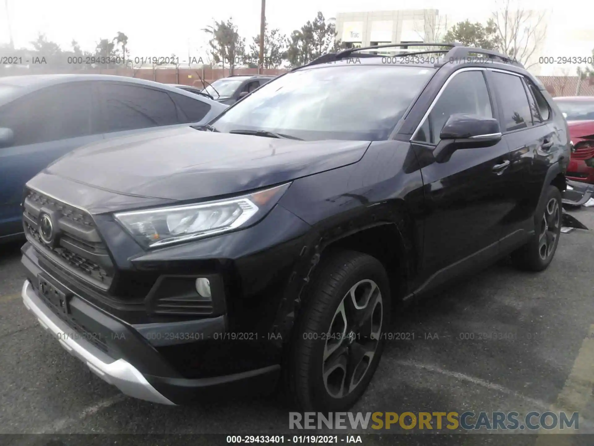 2 Фотография поврежденного автомобиля 2T3J1RFV1KW002430 TOYOTA RAV4 2019