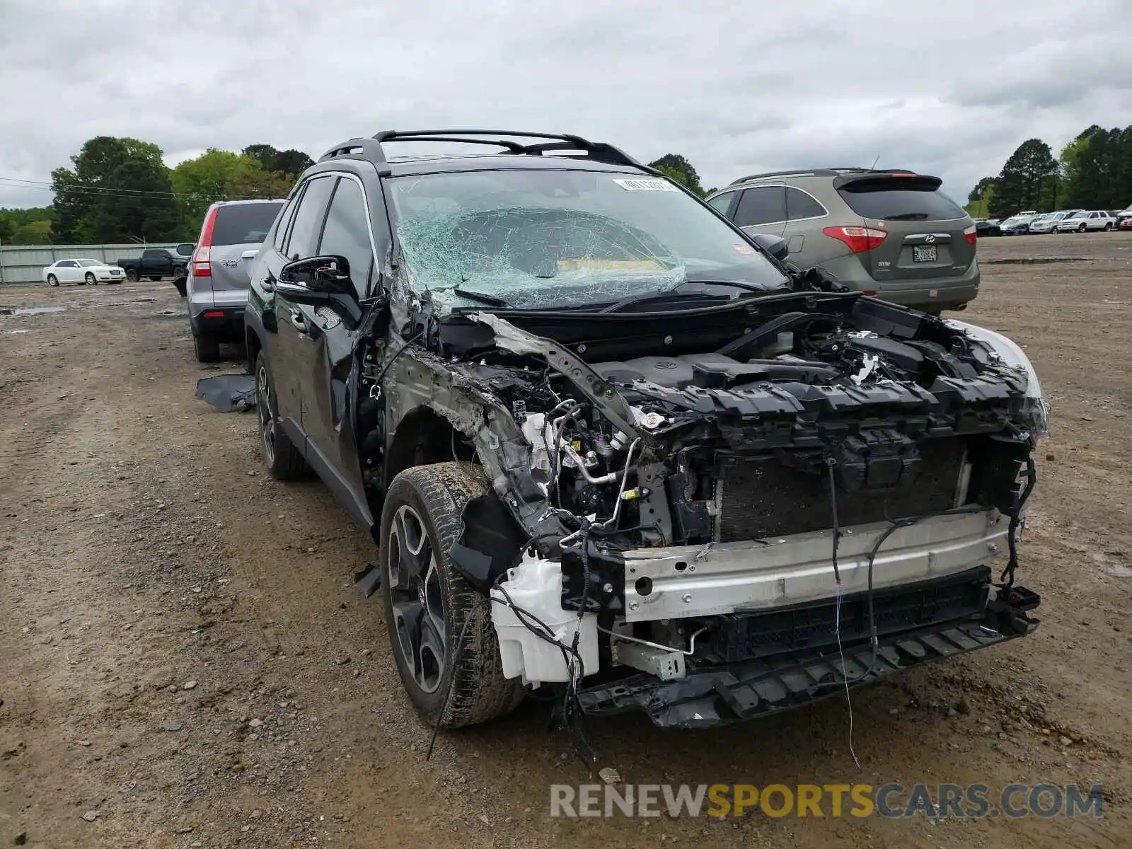 1 Photograph of a damaged car 2T3J1RFV1KW005120 TOYOTA RAV4 2019