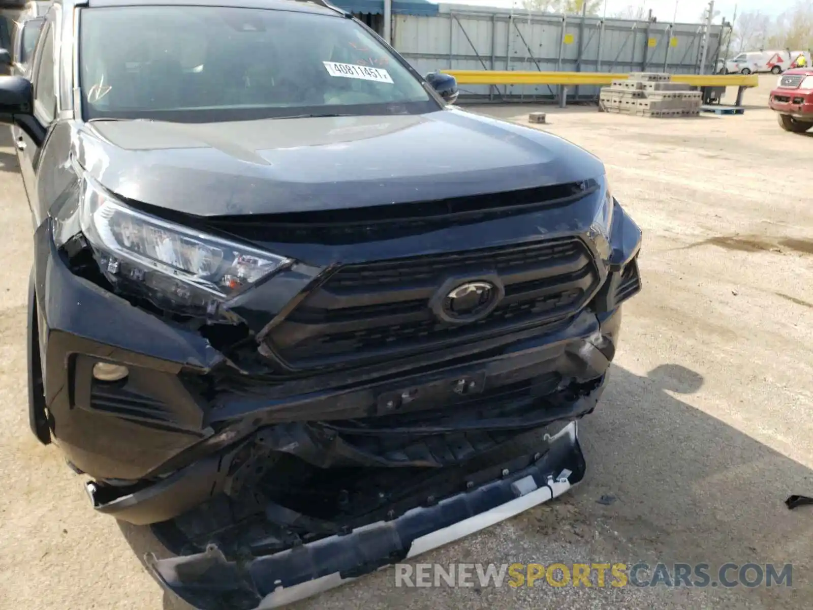 9 Photograph of a damaged car 2T3J1RFV1KW014559 TOYOTA RAV4 2019