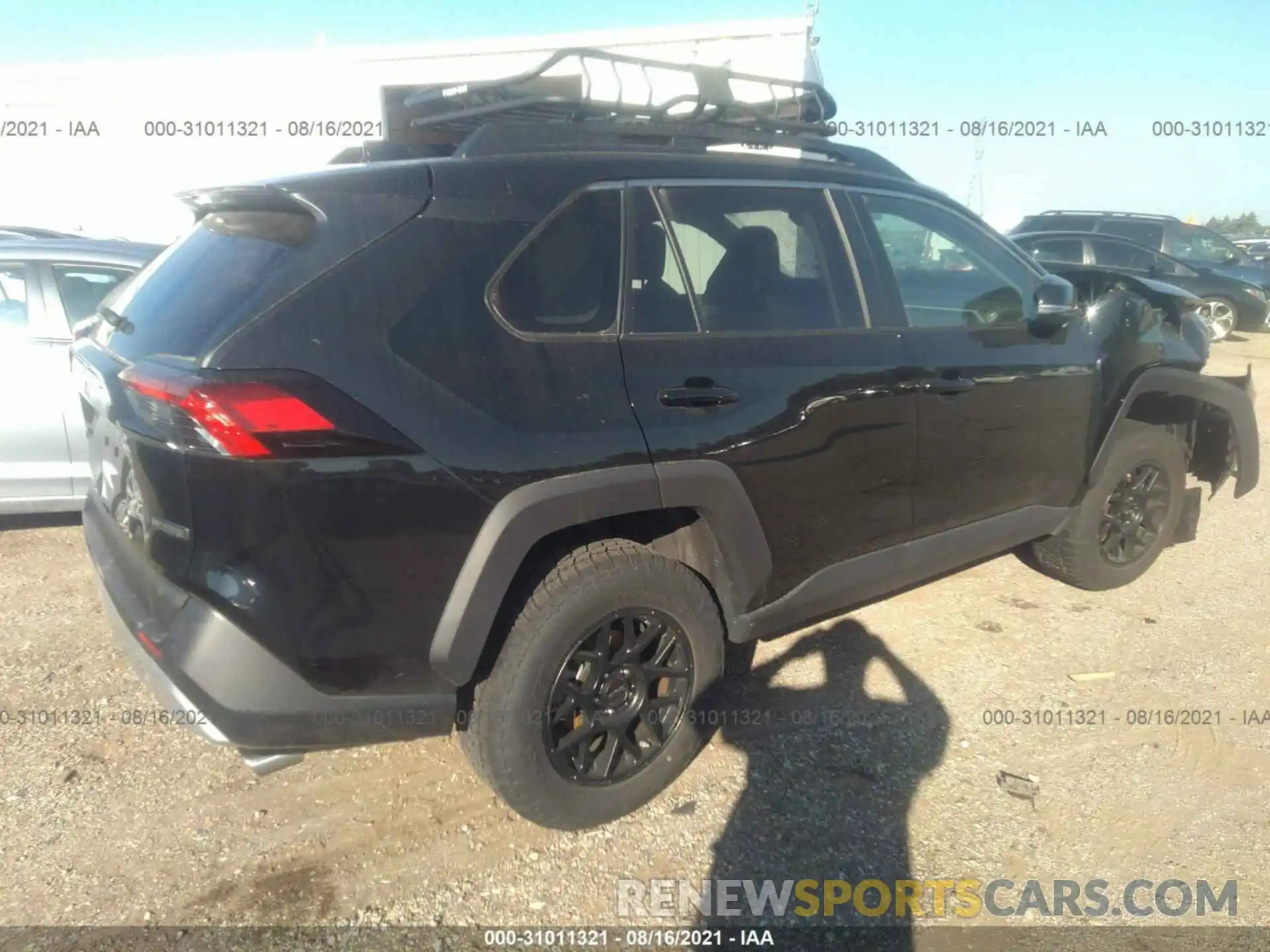 4 Фотография поврежденного автомобиля 2T3J1RFV1KW021687 TOYOTA RAV4 2019