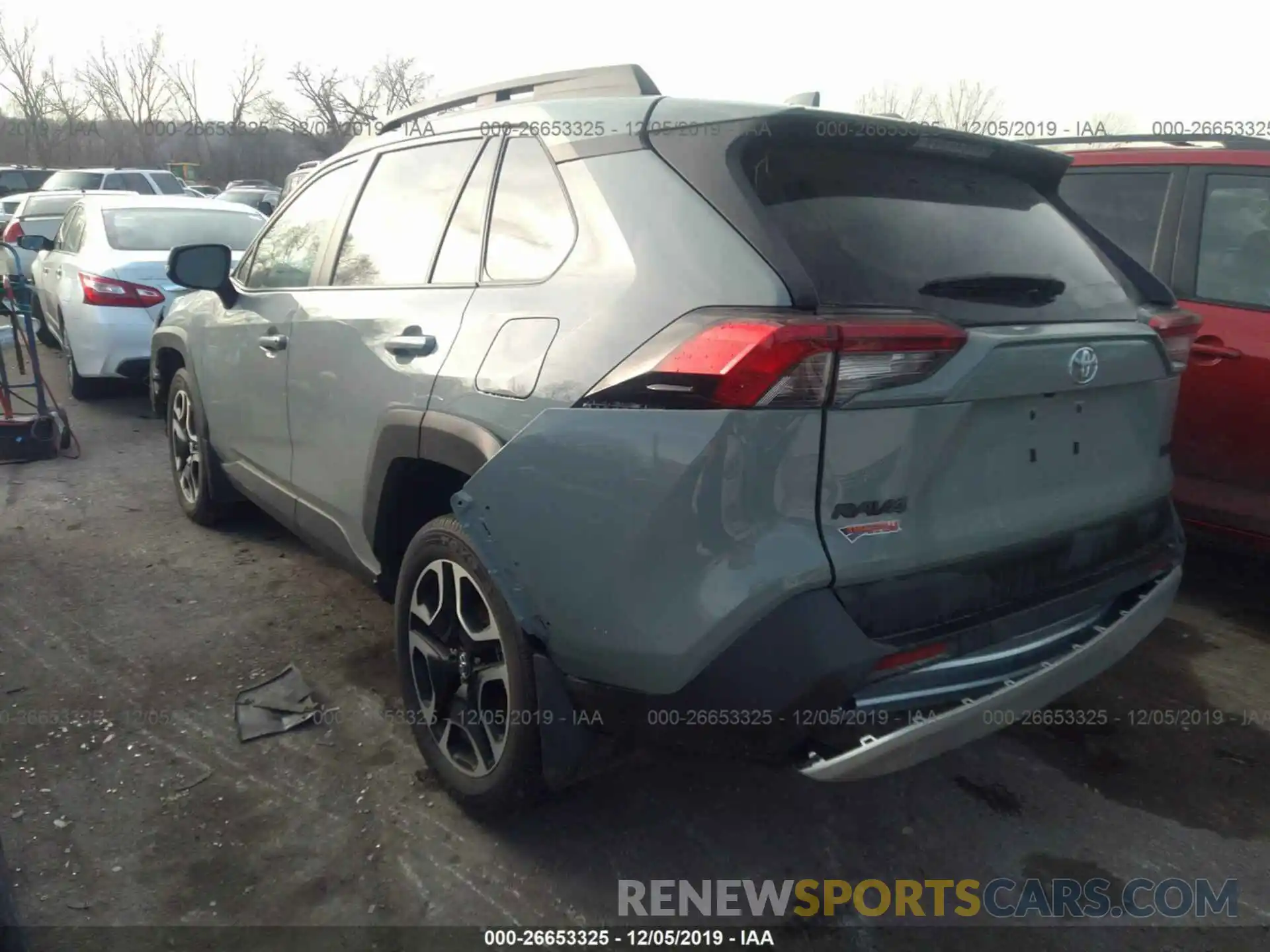 3 Photograph of a damaged car 2T3J1RFV1KW031460 TOYOTA RAV4 2019