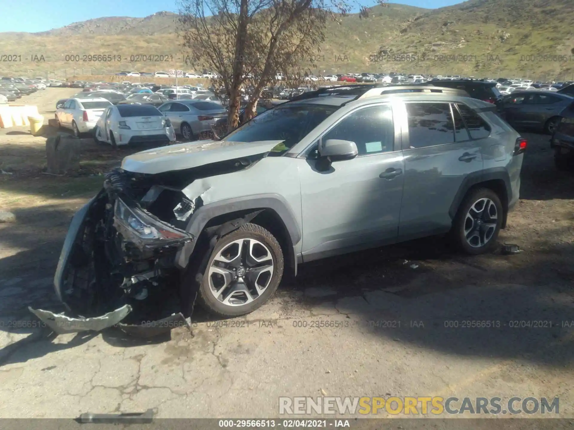 2 Photograph of a damaged car 2T3J1RFV1KW040305 TOYOTA RAV4 2019