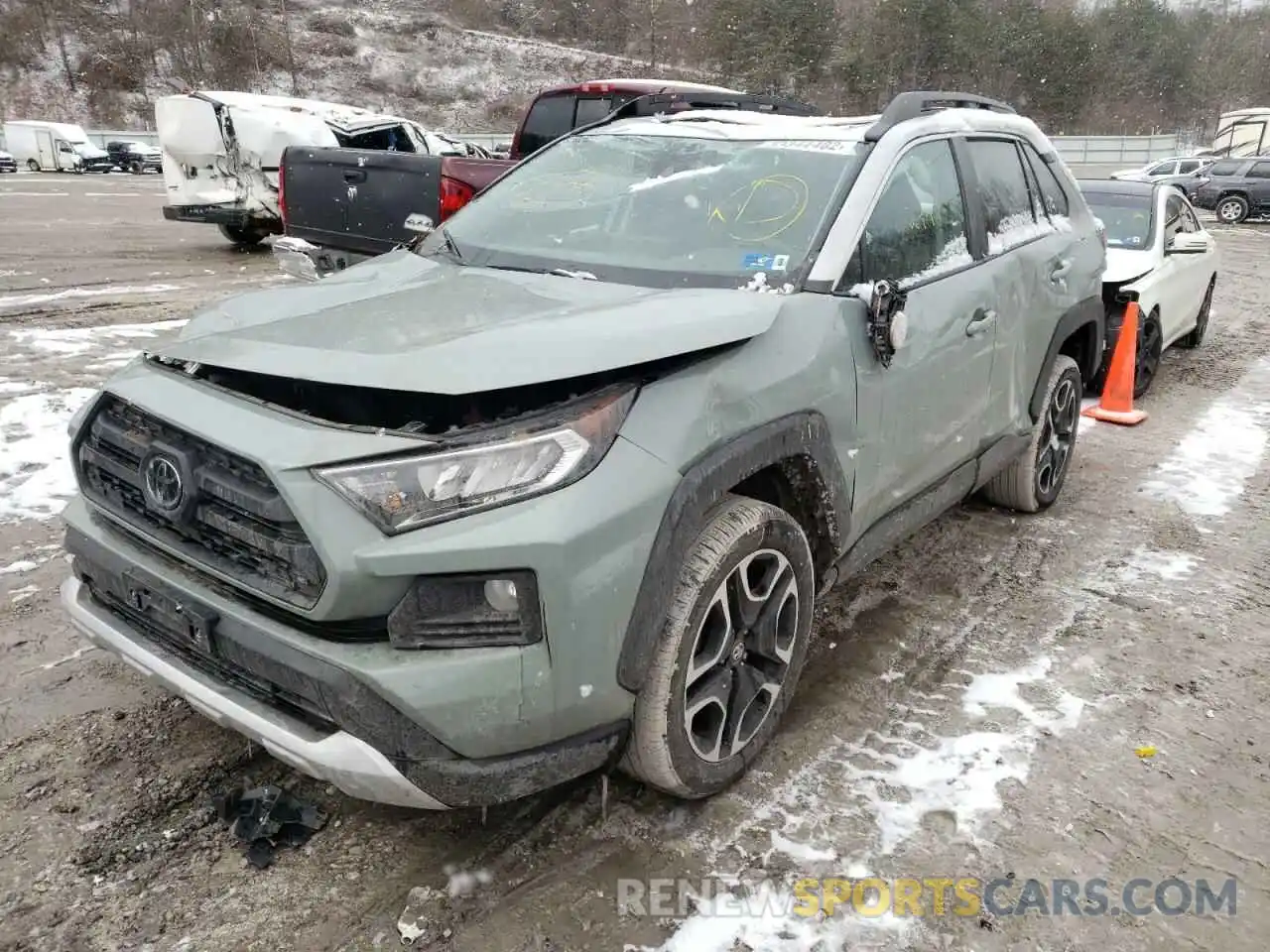 2 Photograph of a damaged car 2T3J1RFV1KW052812 TOYOTA RAV4 2019