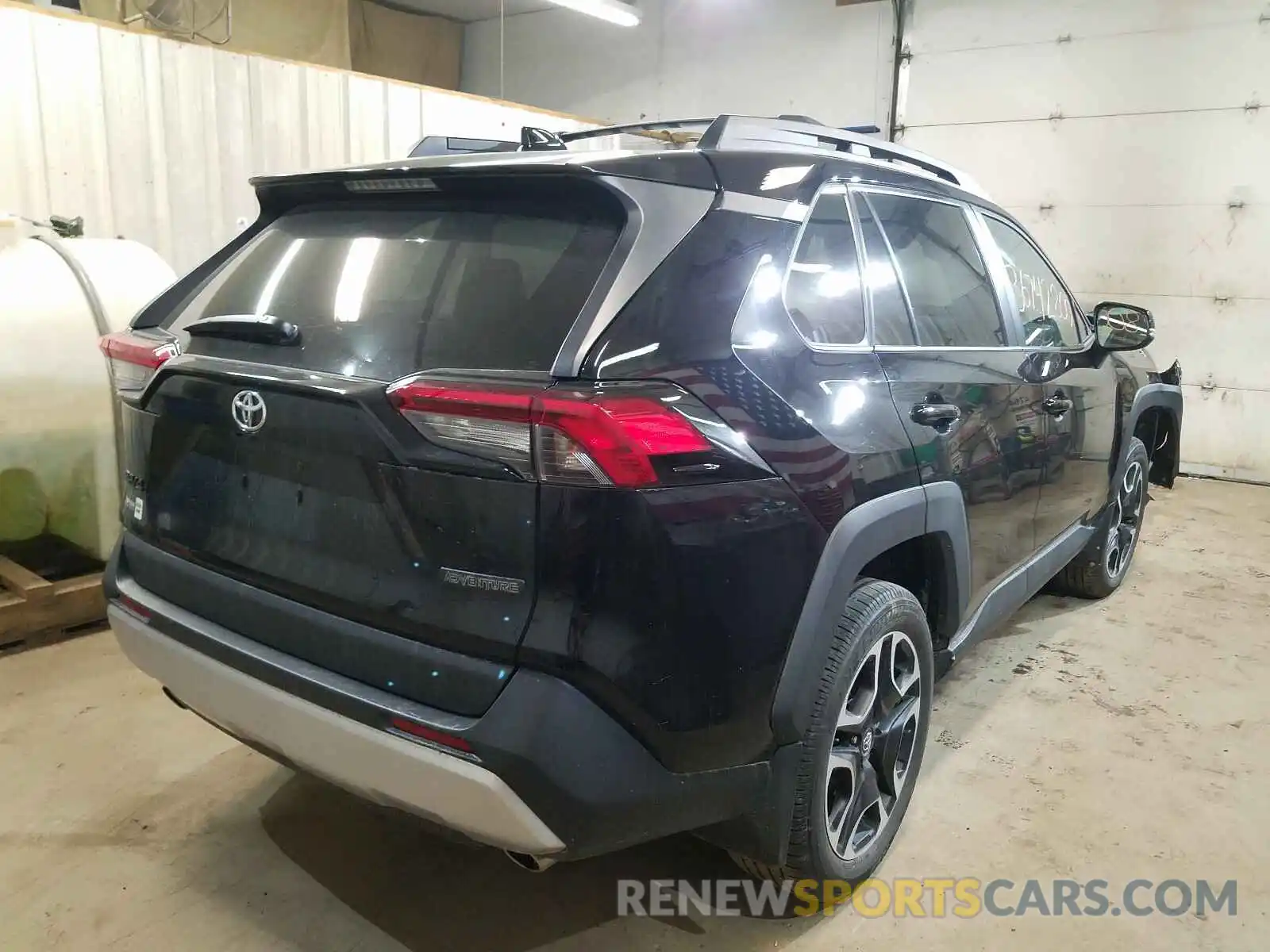 4 Photograph of a damaged car 2T3J1RFV2KC024714 TOYOTA RAV4 2019