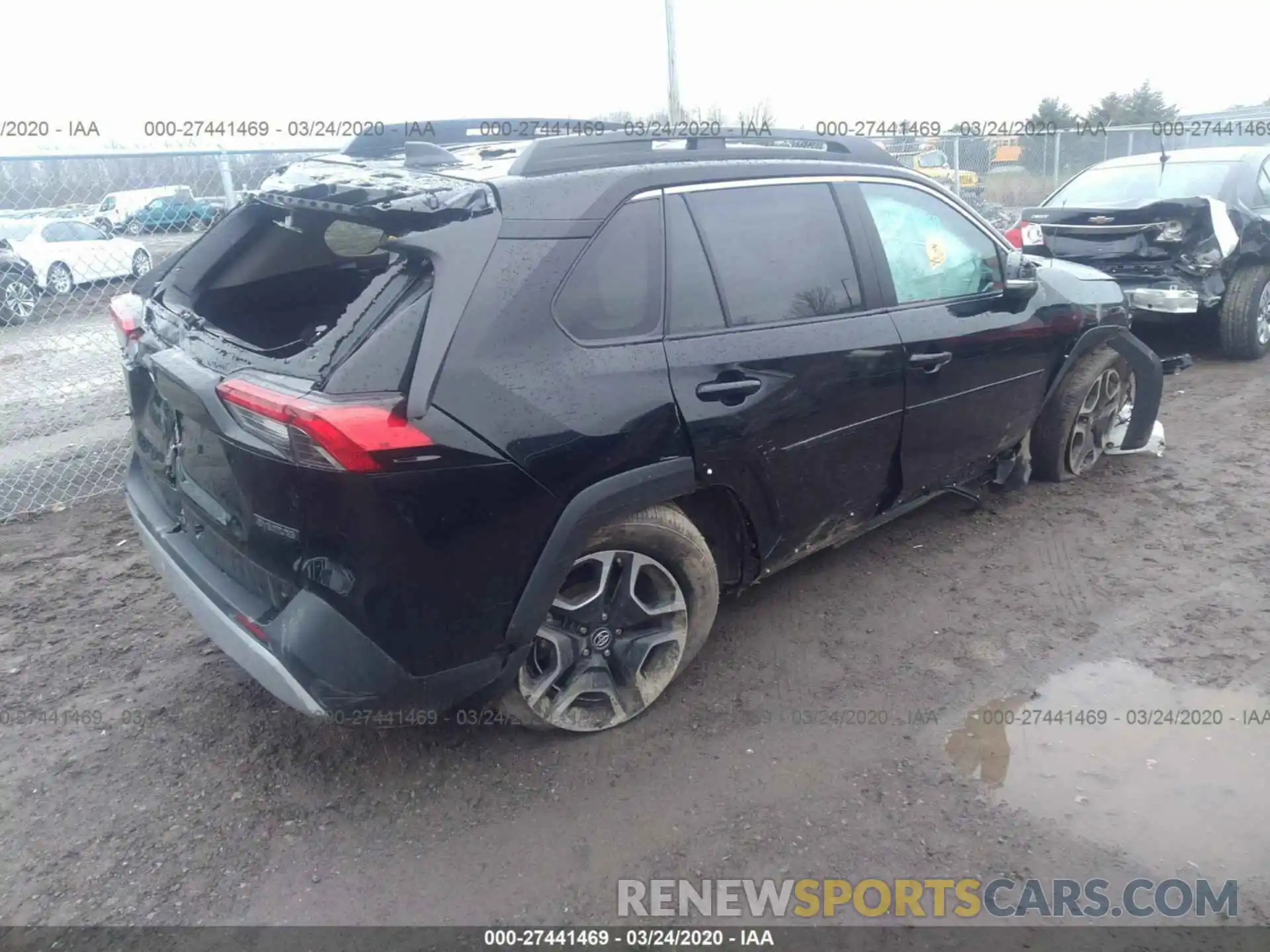 4 Photograph of a damaged car 2T3J1RFV2KC030822 TOYOTA RAV4 2019