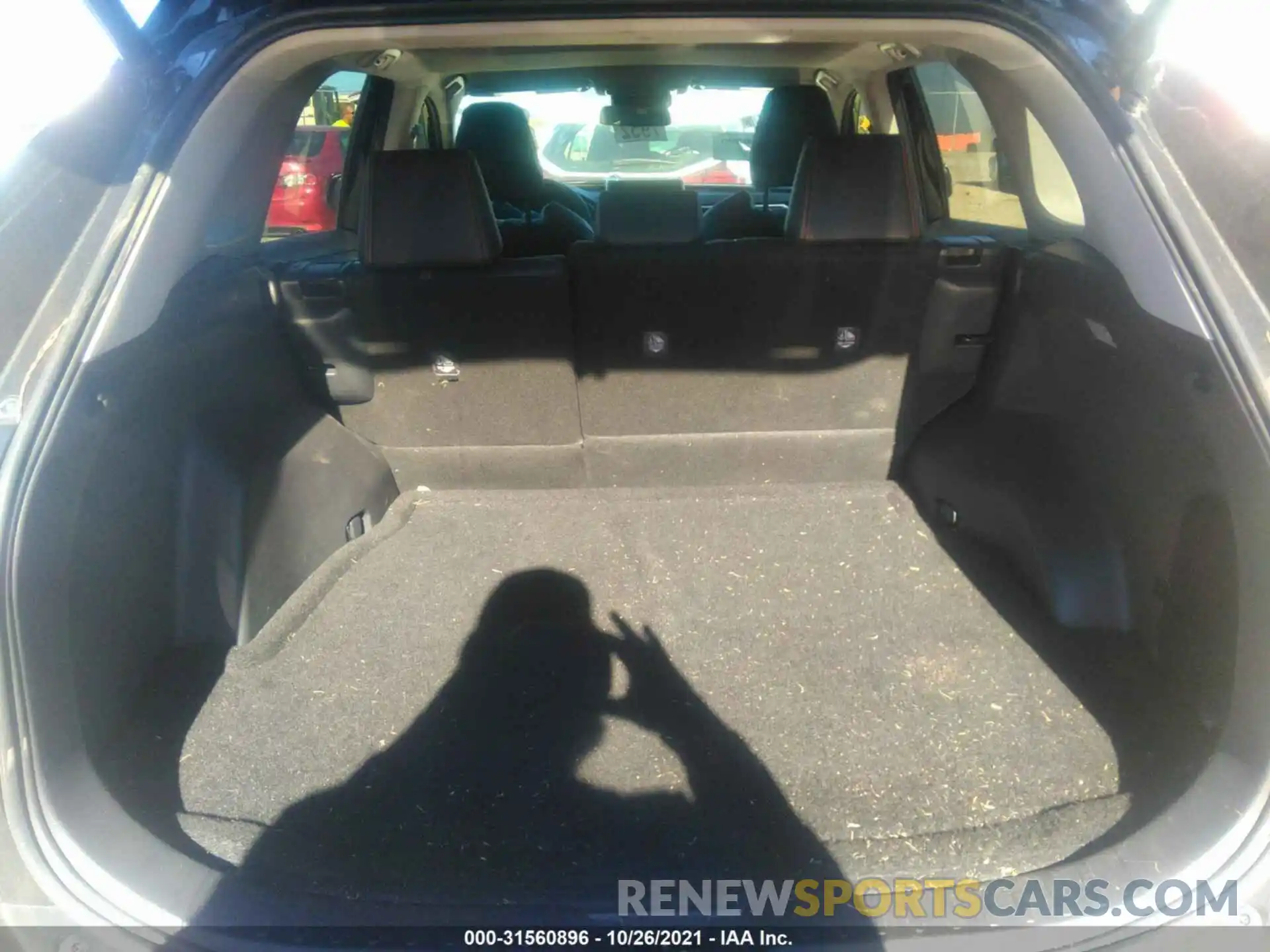 6 Photograph of a damaged car 2T3J1RFV2KC046051 TOYOTA RAV4 2019