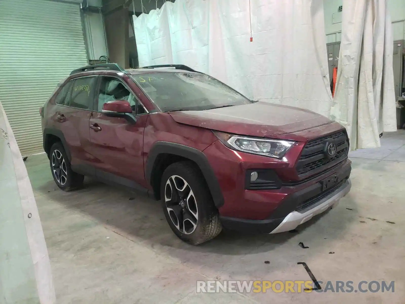 1 Photograph of a damaged car 2T3J1RFV2KW004073 TOYOTA RAV4 2019