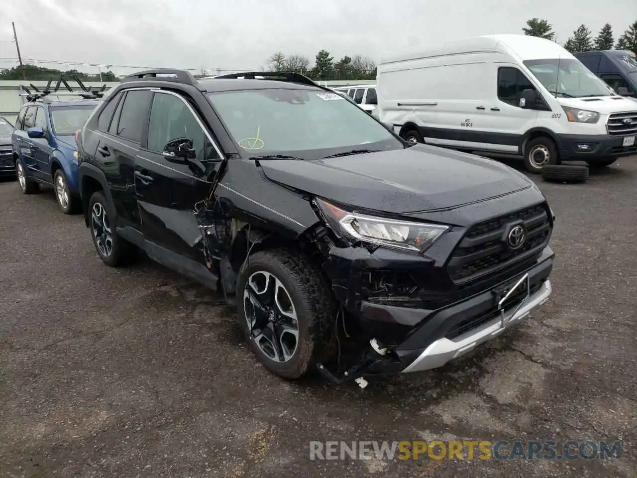 1 Photograph of a damaged car 2T3J1RFV2KW004364 TOYOTA RAV4 2019