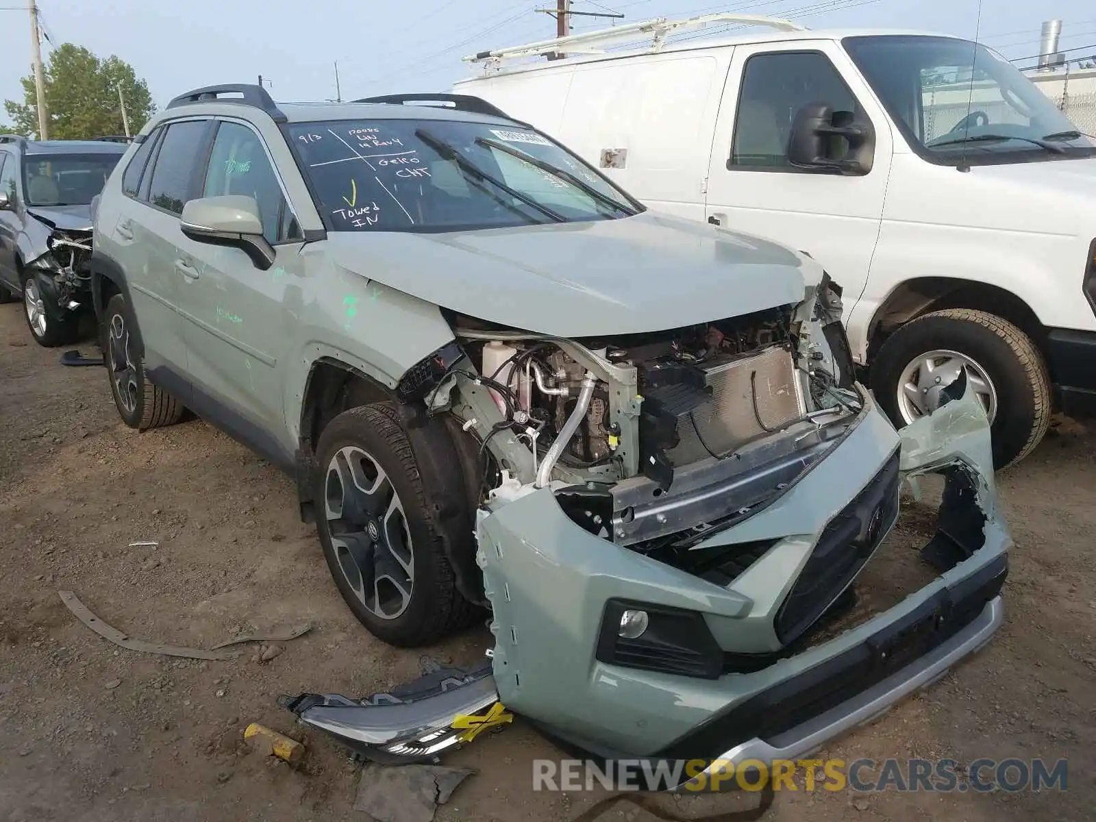 1 Photograph of a damaged car 2T3J1RFV2KW004848 TOYOTA RAV4 2019