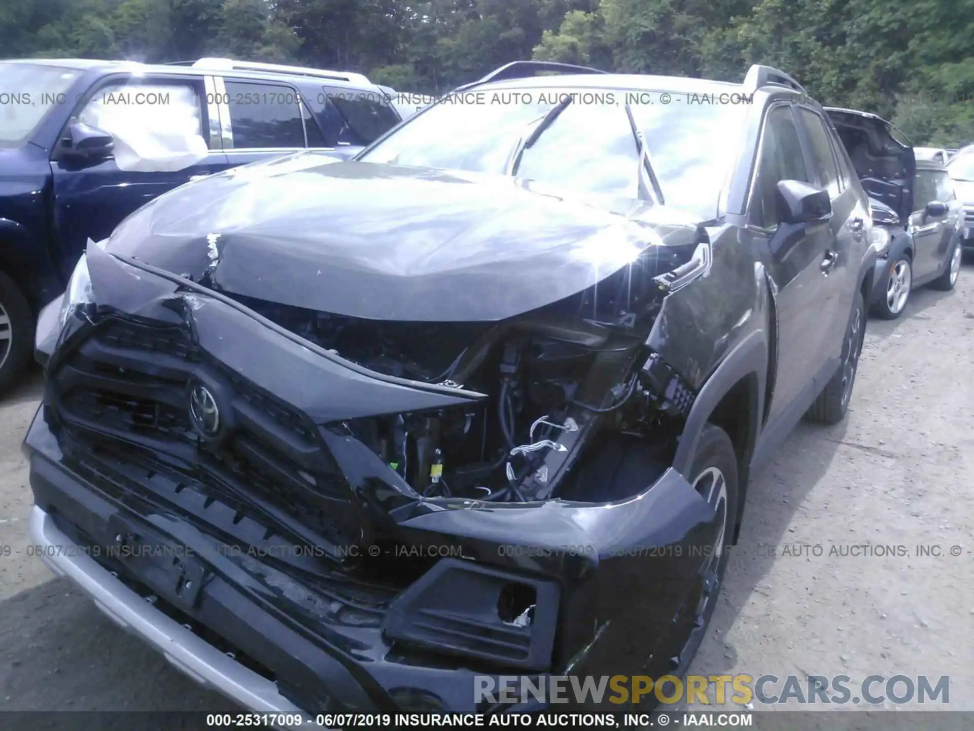 6 Photograph of a damaged car 2T3J1RFV2KW009371 TOYOTA RAV4 2019