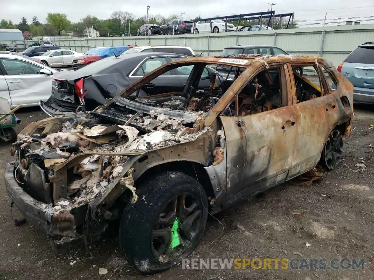 10 Photograph of a damaged car 2T3J1RFV2KW012397 TOYOTA RAV4 2019