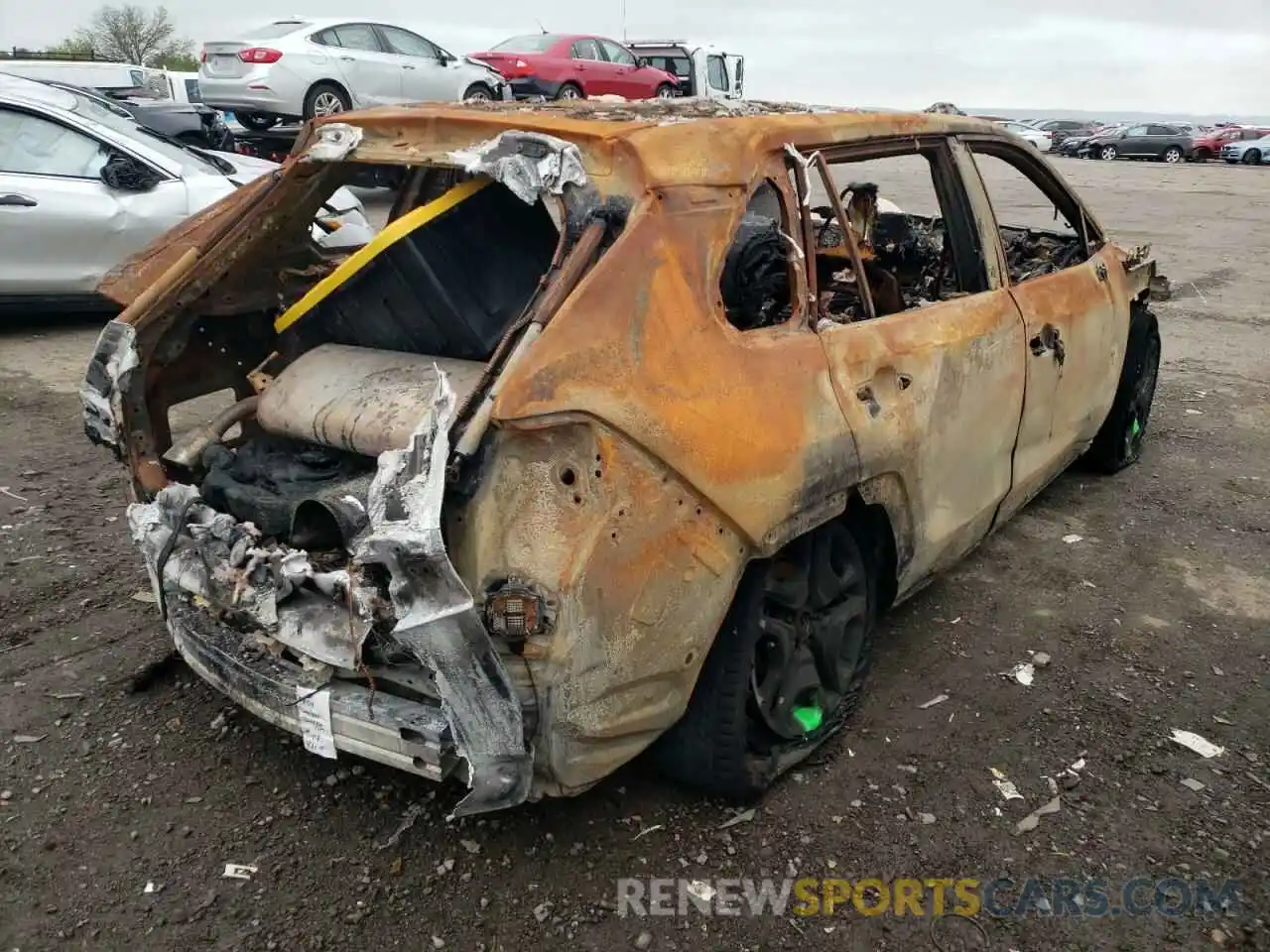 4 Фотография поврежденного автомобиля 2T3J1RFV2KW012397 TOYOTA RAV4 2019