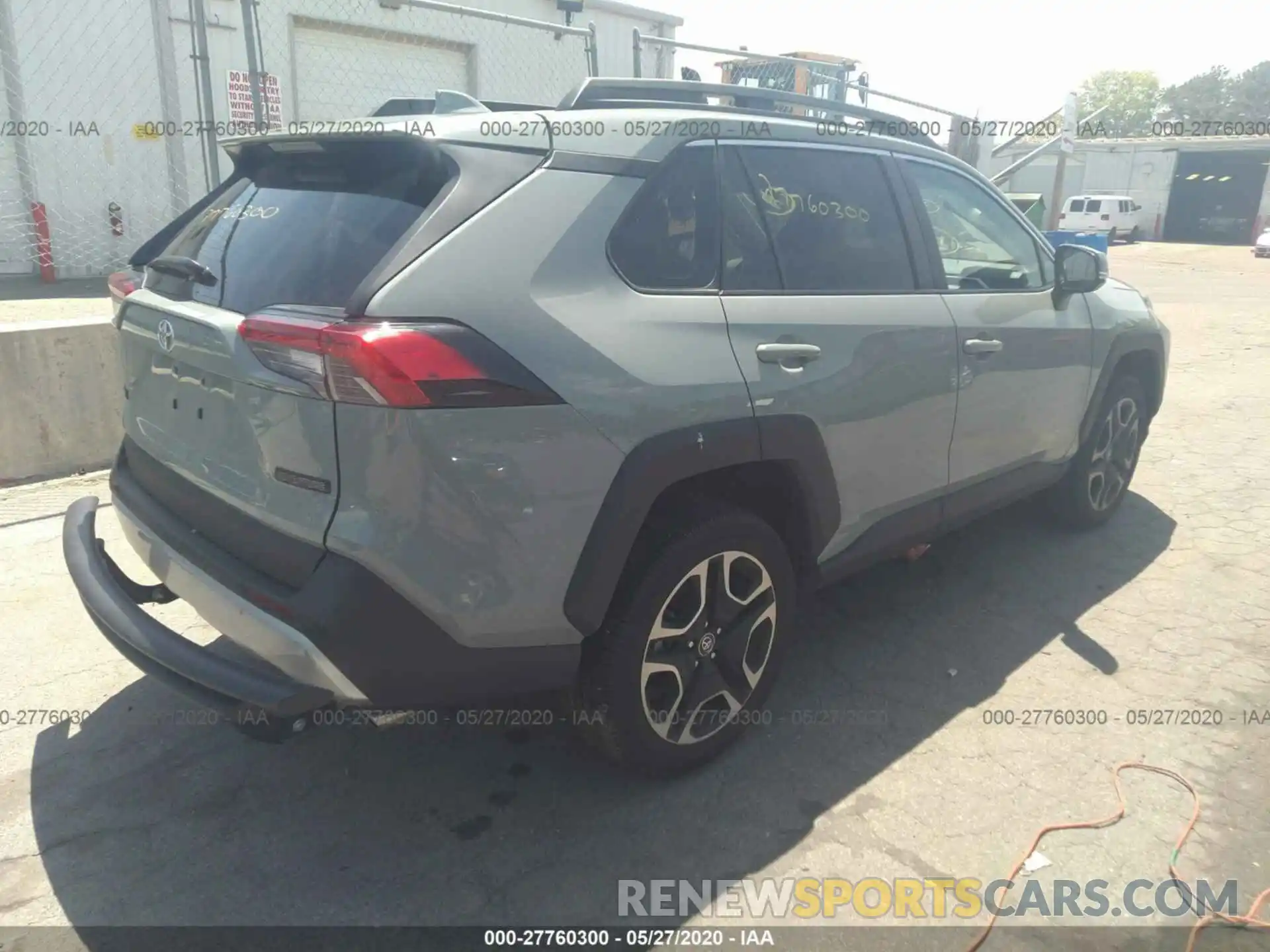 4 Фотография поврежденного автомобиля 2T3J1RFV2KW017020 TOYOTA RAV4 2019