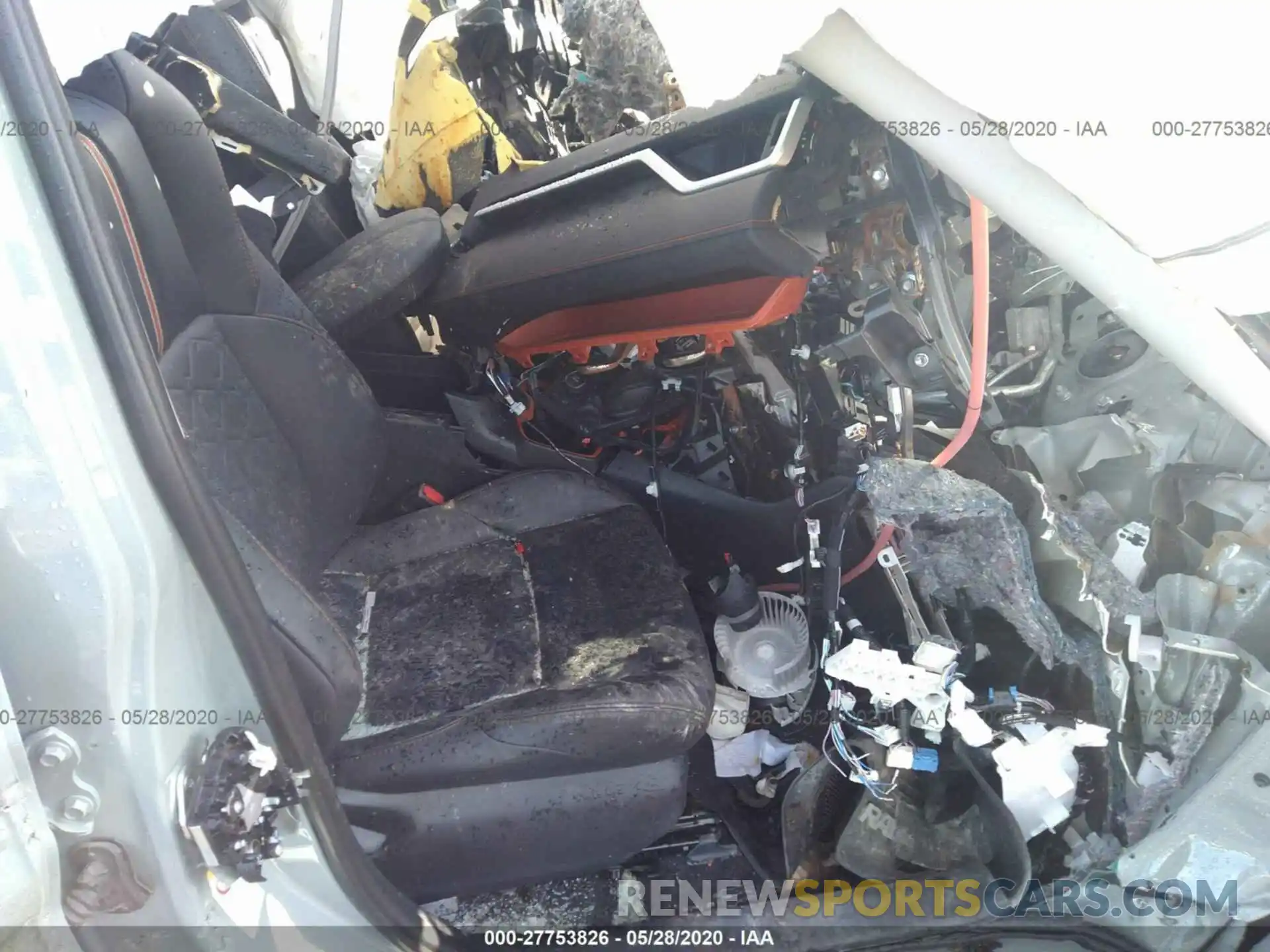 5 Photograph of a damaged car 2T3J1RFV2KW018023 TOYOTA RAV4 2019