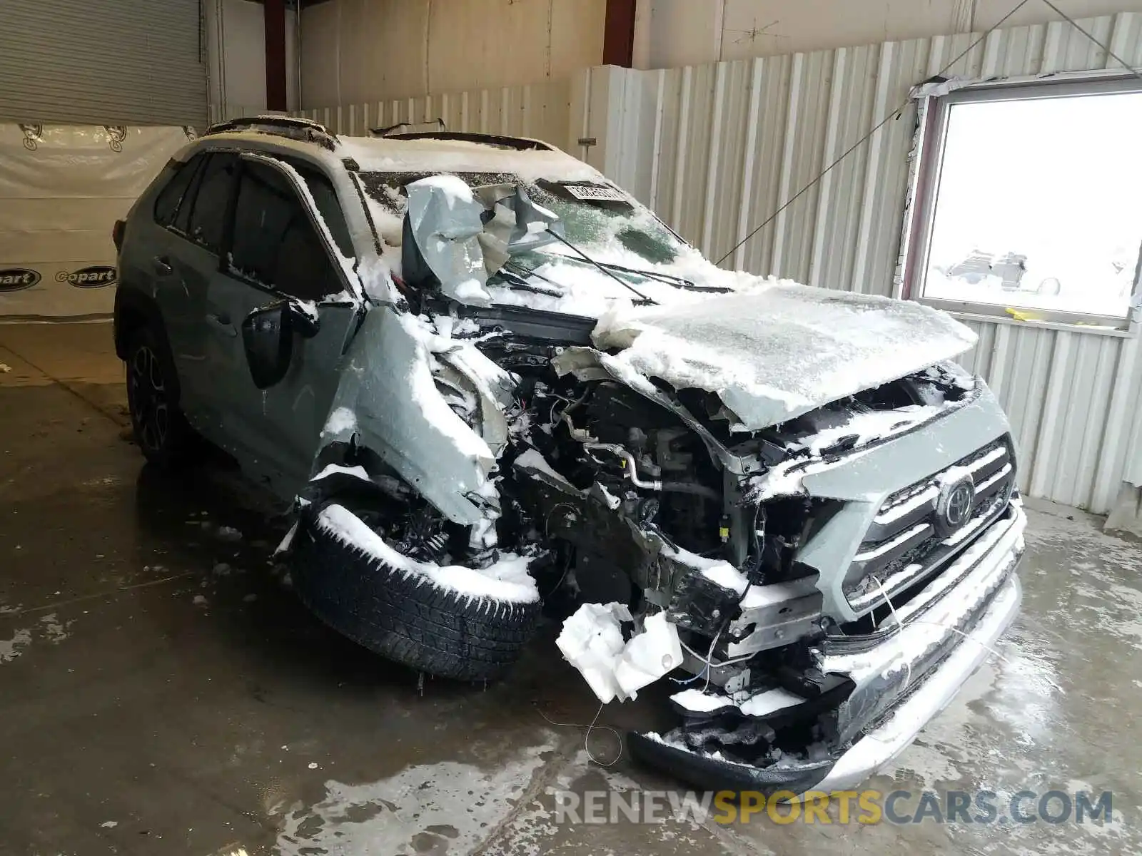 1 Photograph of a damaged car 2T3J1RFV2KW019558 TOYOTA RAV4 2019