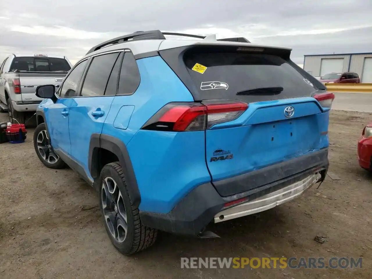 3 Photograph of a damaged car 2T3J1RFV2KW020015 TOYOTA RAV4 2019