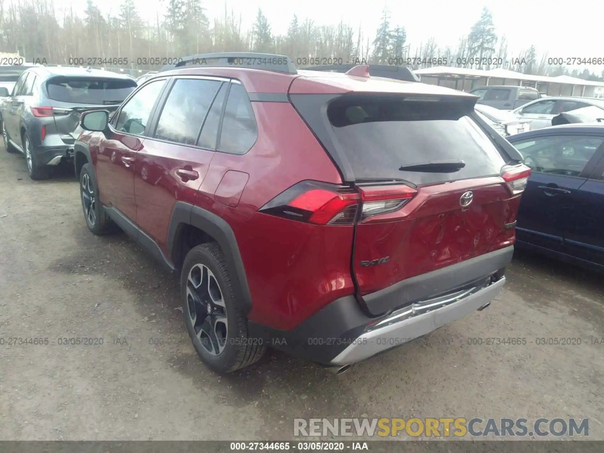 3 Фотография поврежденного автомобиля 2T3J1RFV2KW030558 TOYOTA RAV4 2019