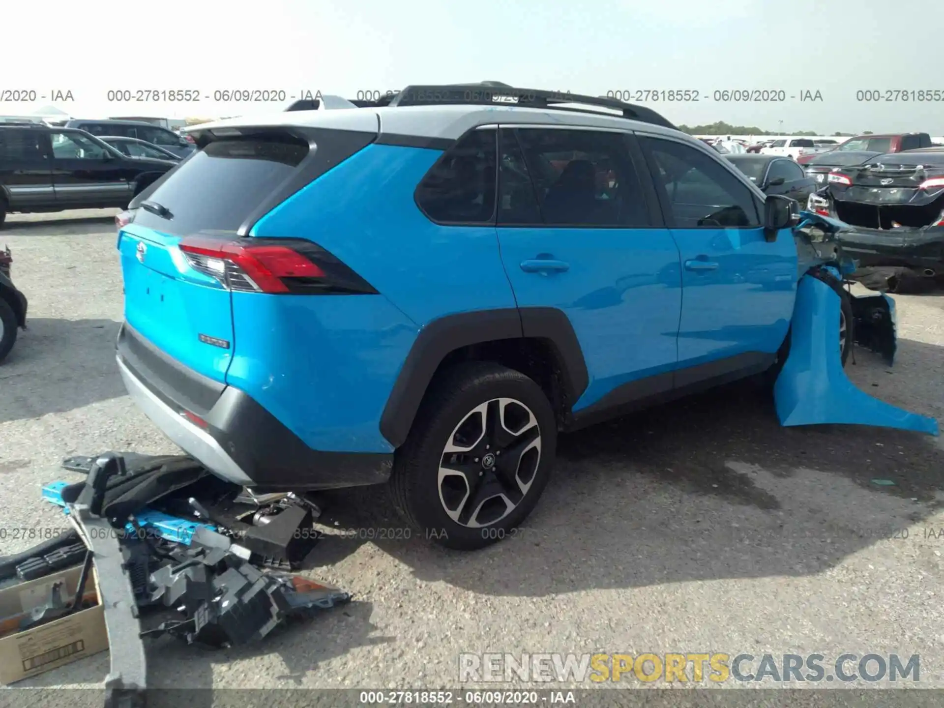 4 Фотография поврежденного автомобиля 2T3J1RFV2KW030799 TOYOTA RAV4 2019