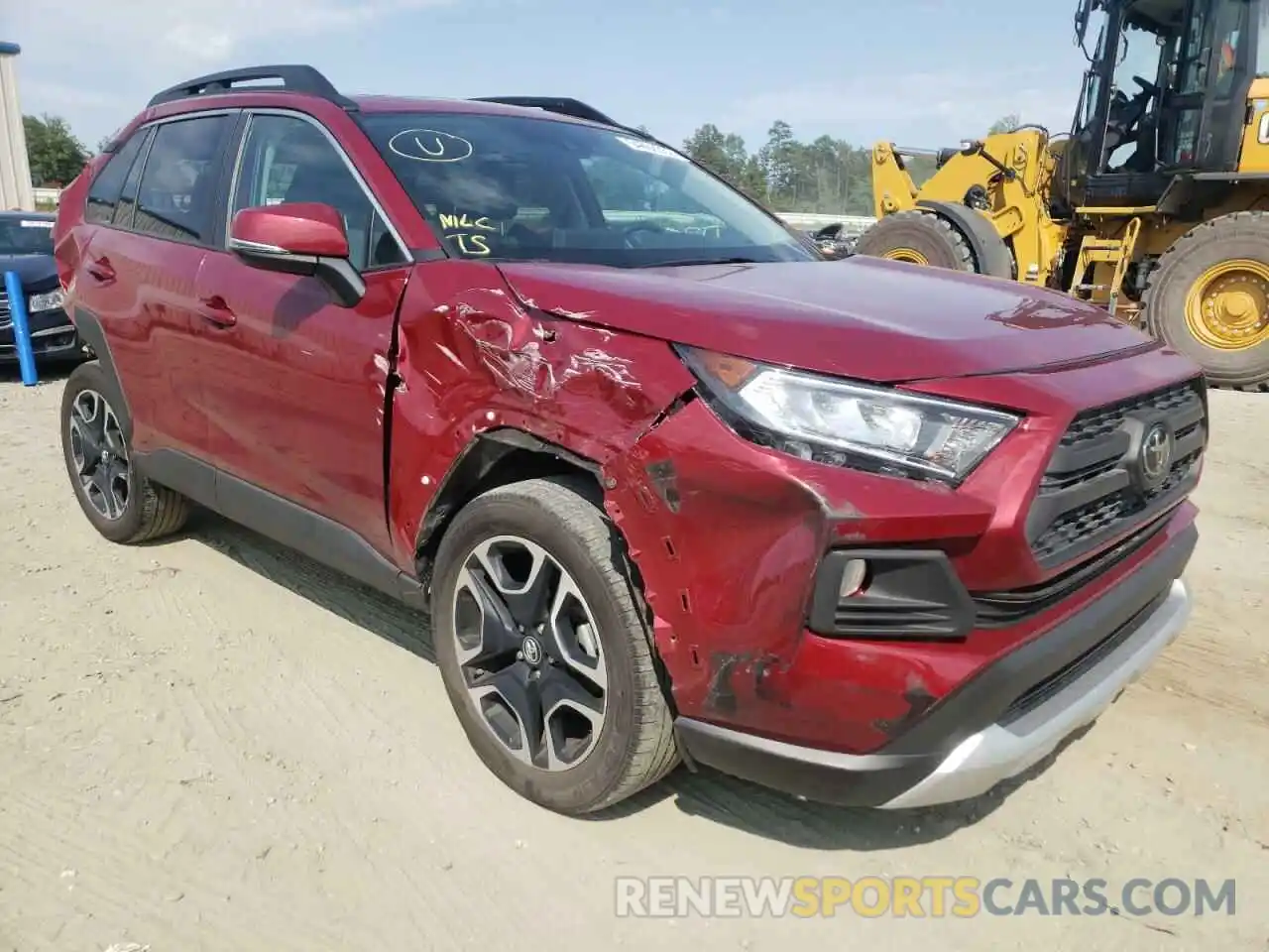 1 Фотография поврежденного автомобиля 2T3J1RFV2KW031080 TOYOTA RAV4 2019