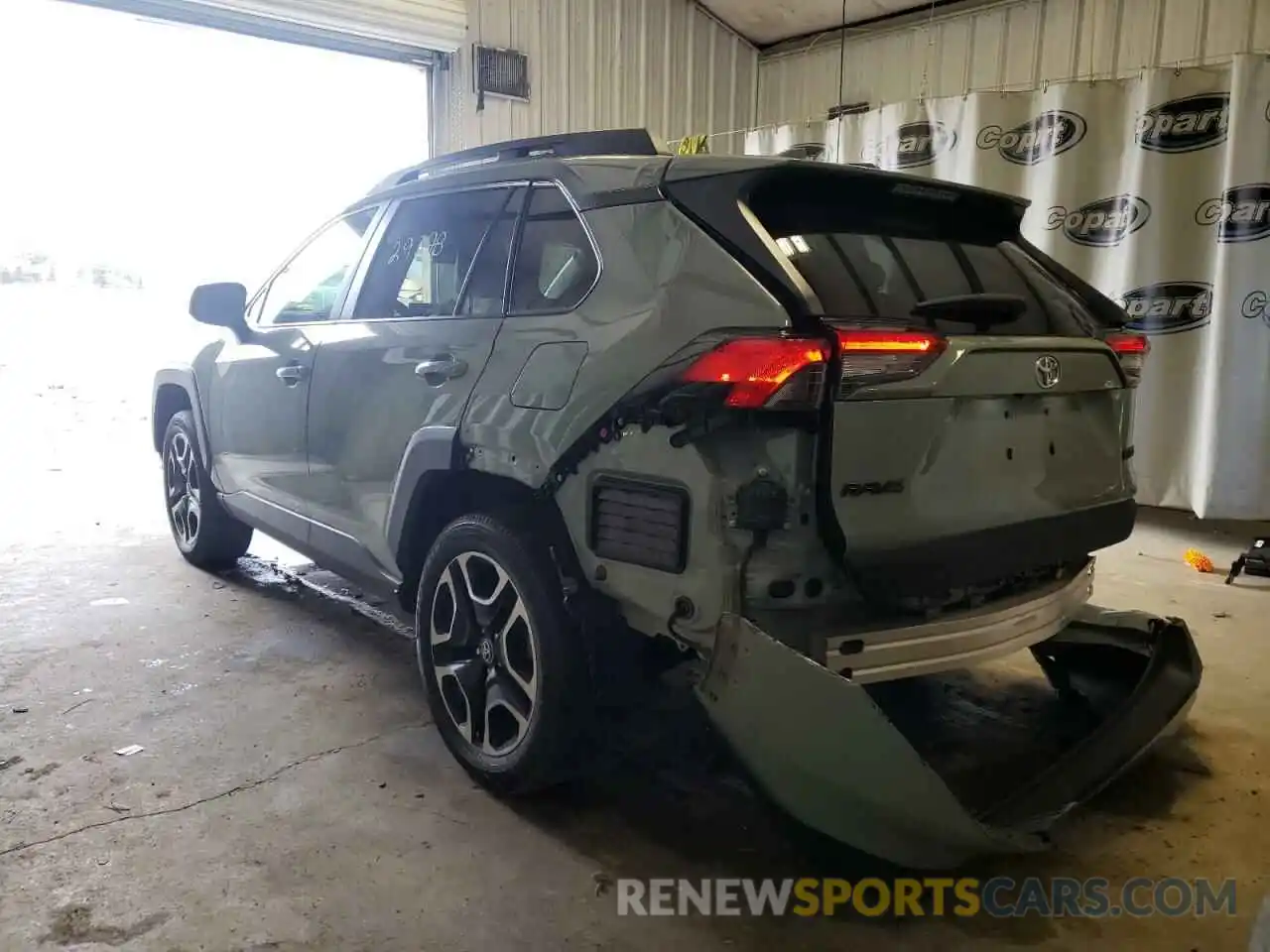 3 Photograph of a damaged car 2T3J1RFV2KW046923 TOYOTA RAV4 2019