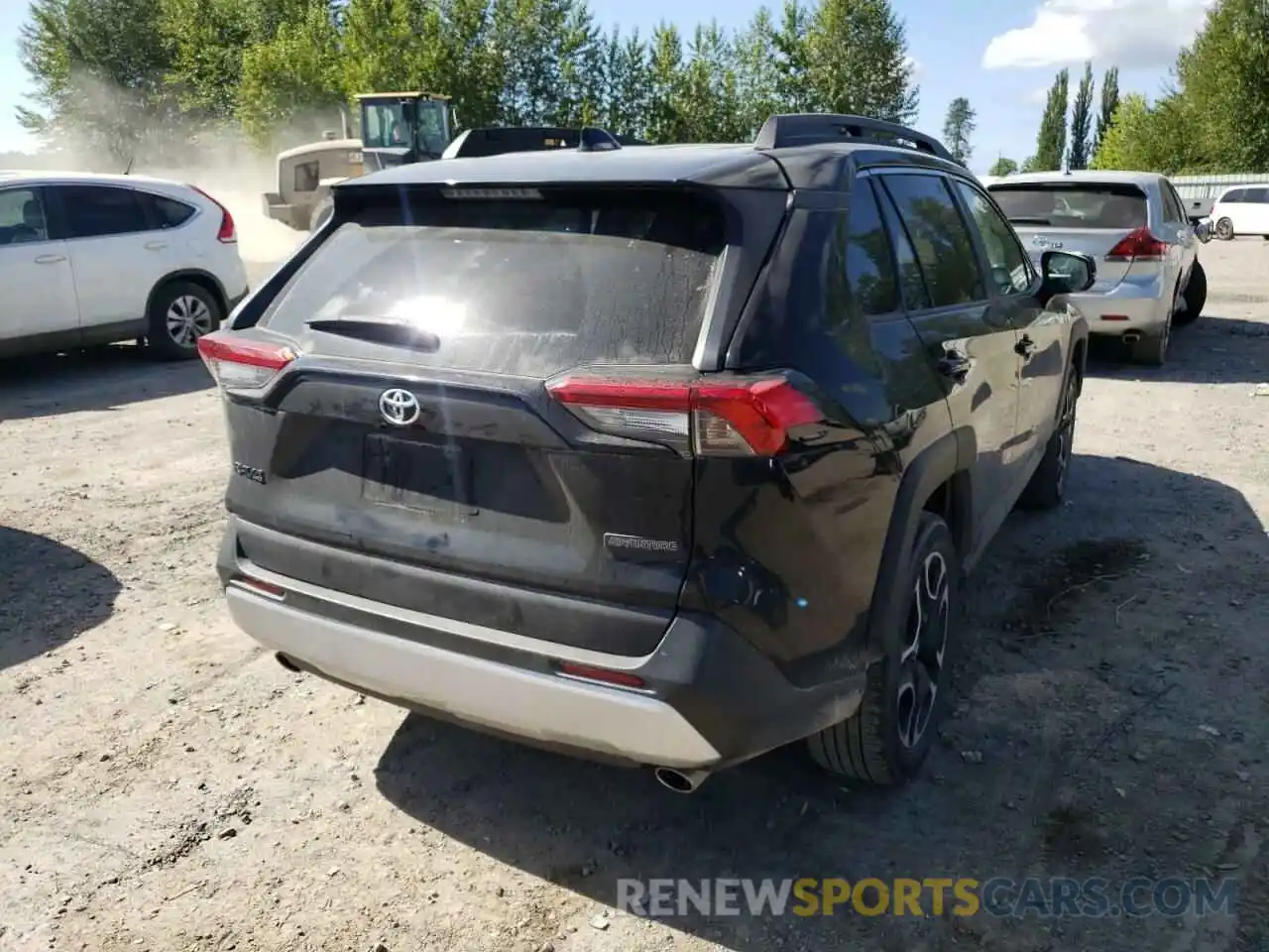 4 Photograph of a damaged car 2T3J1RFV3KC006058 TOYOTA RAV4 2019