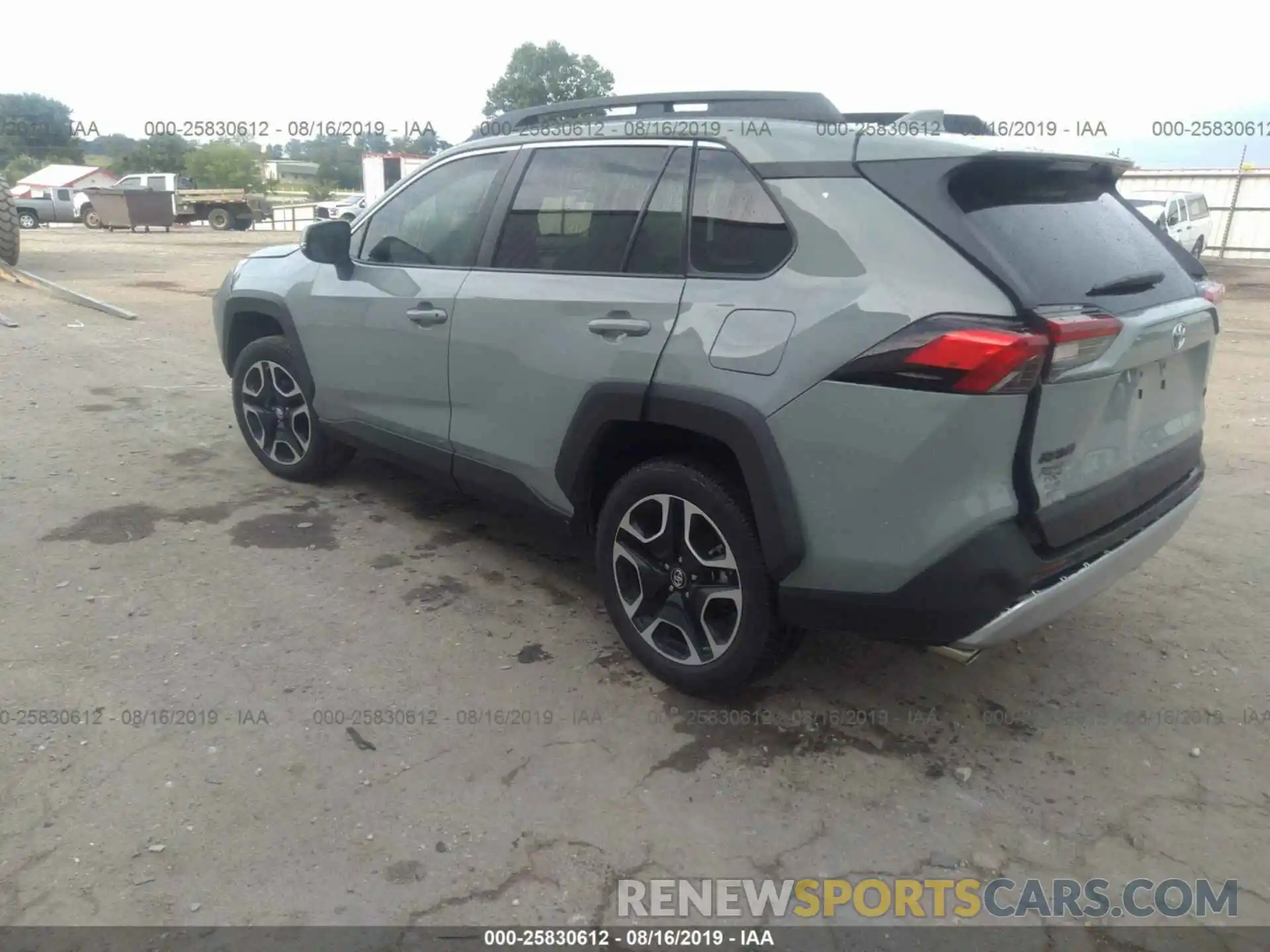 3 Фотография поврежденного автомобиля 2T3J1RFV3KC006514 TOYOTA RAV4 2019