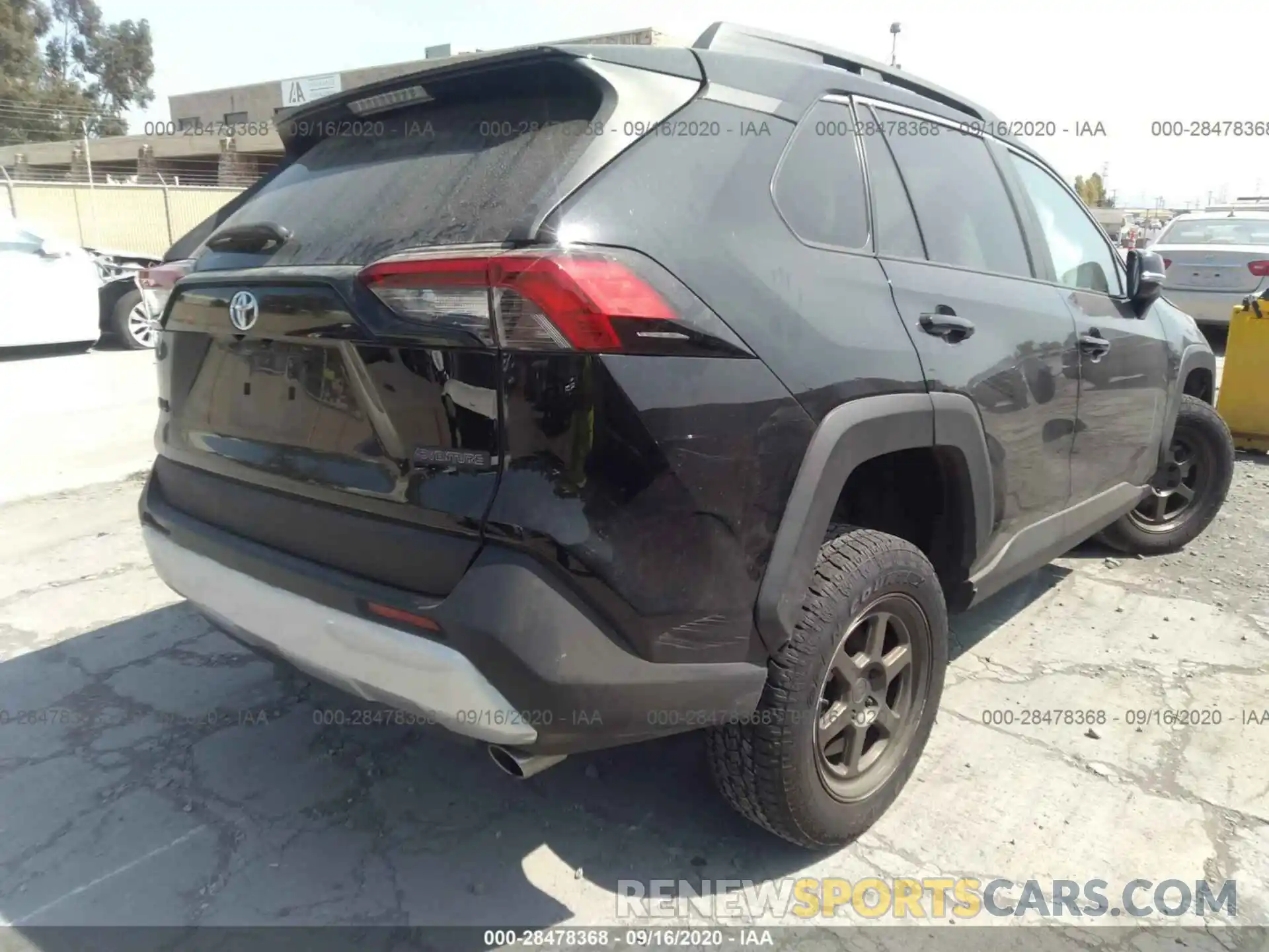 4 Photograph of a damaged car 2T3J1RFV3KC023393 TOYOTA RAV4 2019