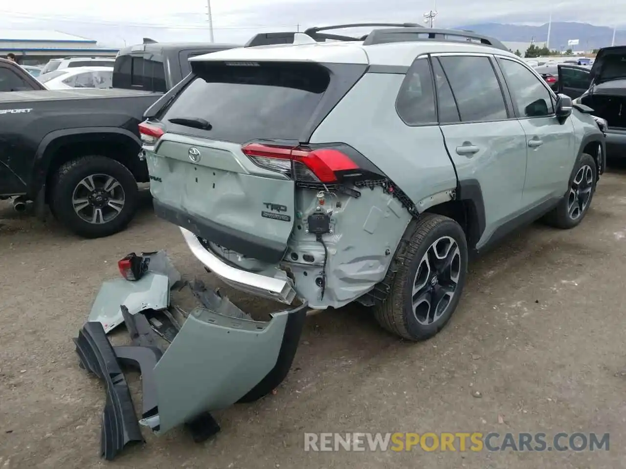 4 Photograph of a damaged car 2T3J1RFV3KC043739 TOYOTA RAV4 2019